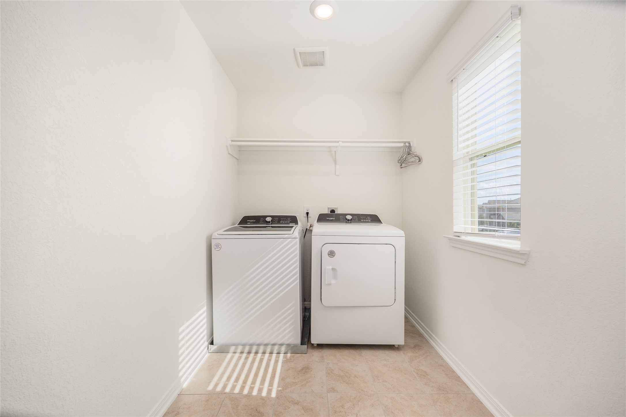 8202 Leisure Point Drive Property Photo 23