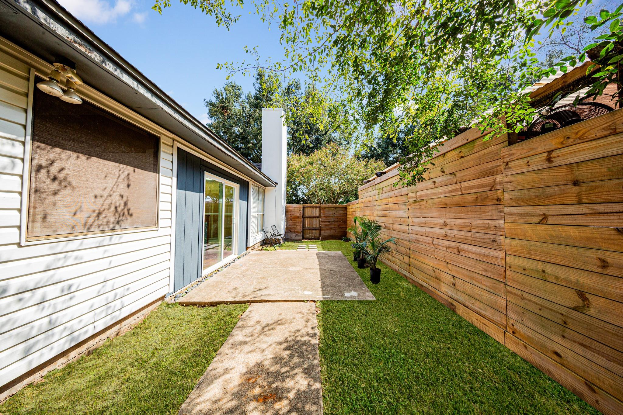 2107 Foundary Drive Property Photo 25