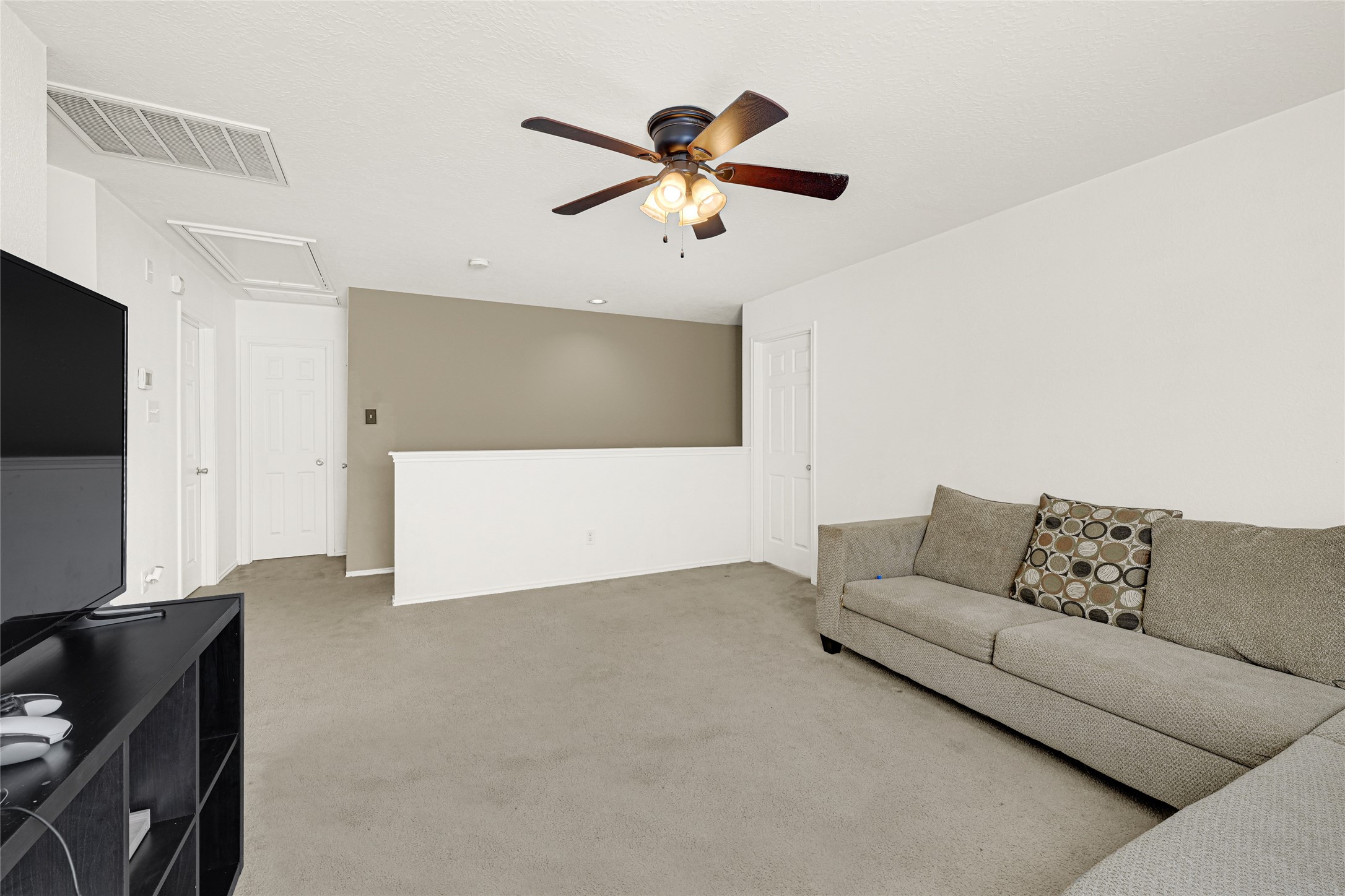 2911 Aspen Fair Trail Property Photo 13