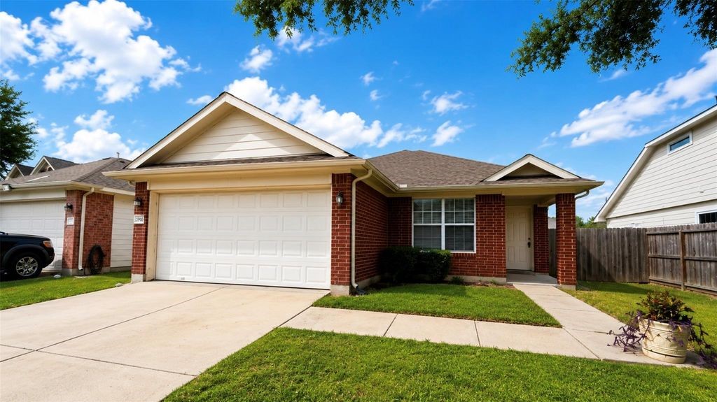 17218 Blushing Pear Court Property Photo 2