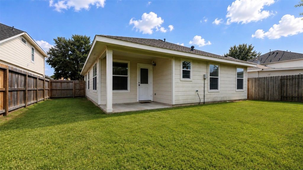17218 Blushing Pear Court Property Photo 11