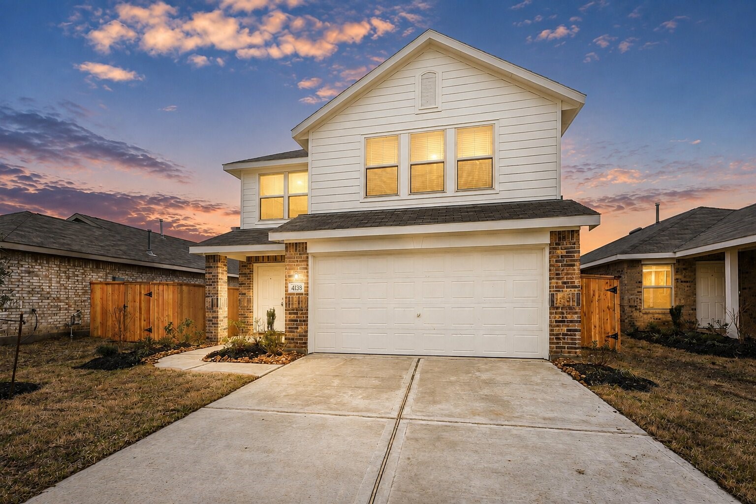 9123 Estes Lakes Drive Property Photo 1