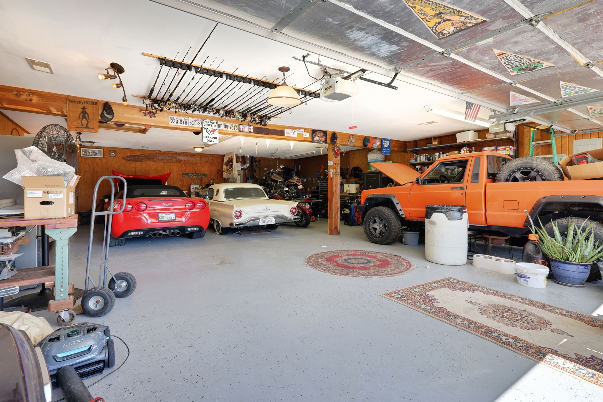 20810 E Cameron Ridge Drive Property Photo 3