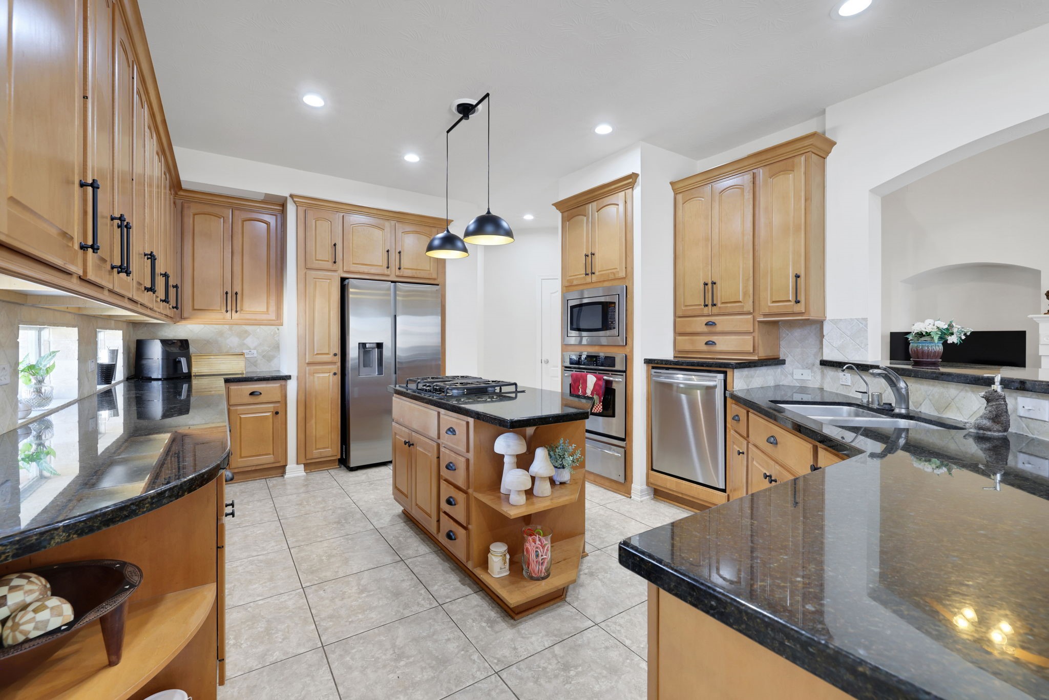 20810 E Cameron Ridge Drive Property Photo 11