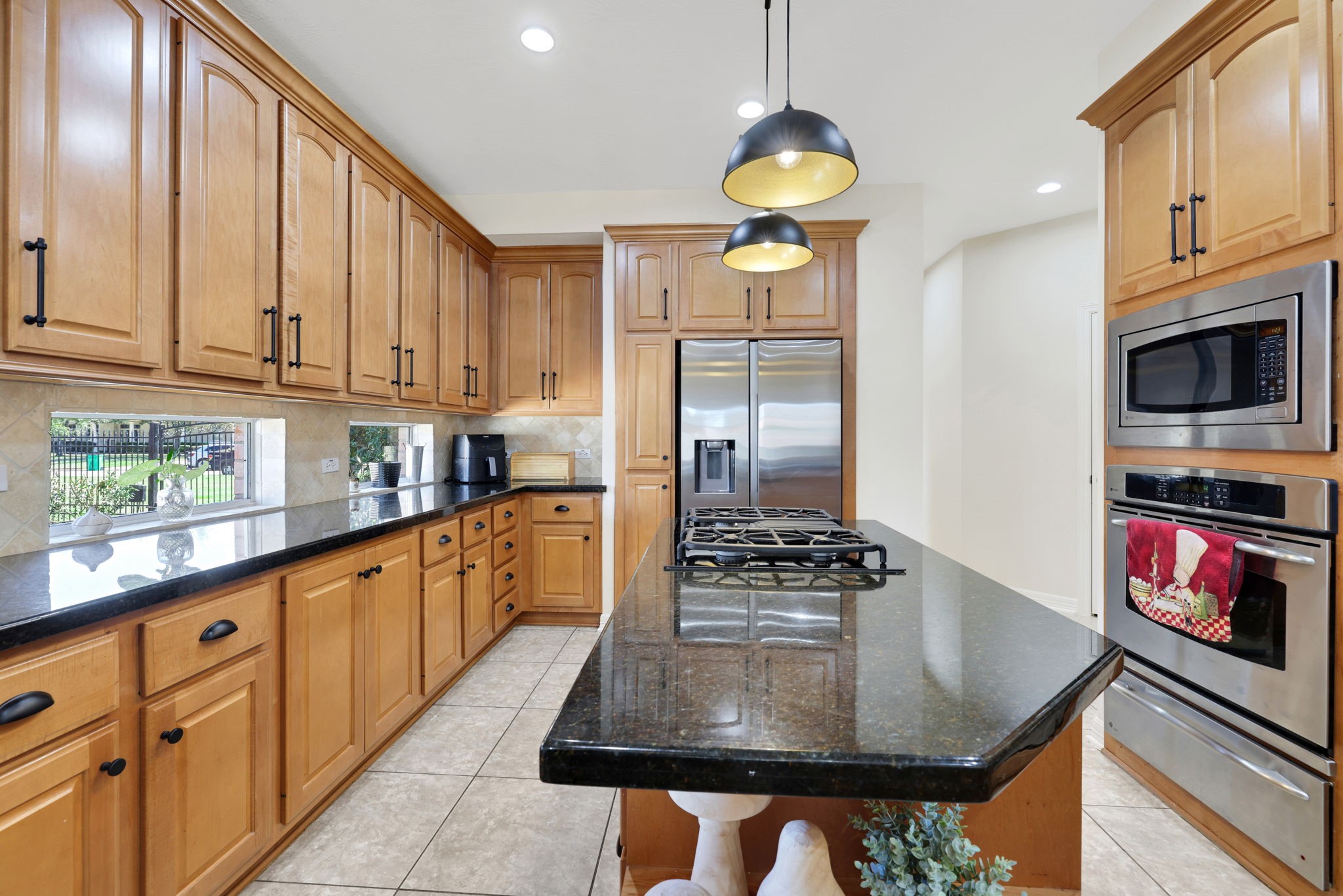 20810 E Cameron Ridge Drive Property Photo 12