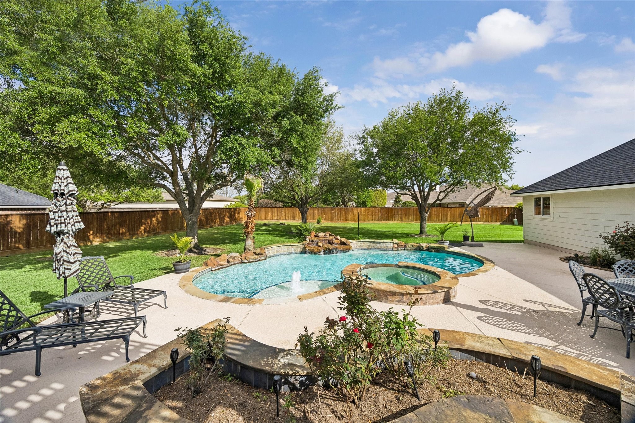 20810 E Cameron Ridge Drive Property Photo 42