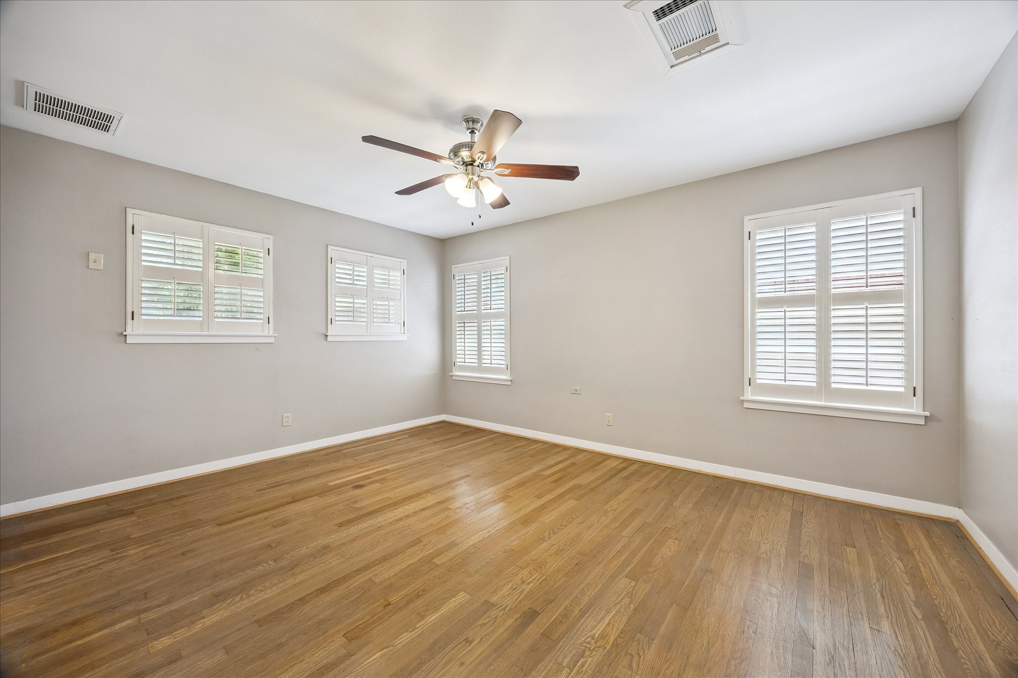 3630 Latma Drive Property Photo 12