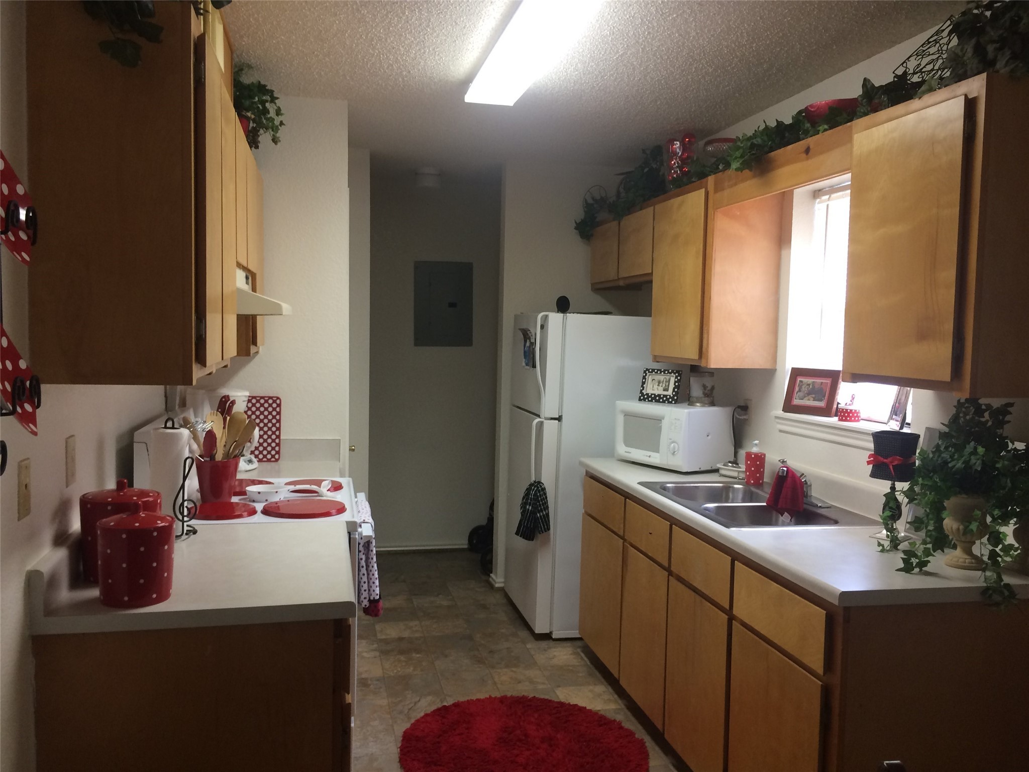 303 E Avenue Property Photo 13
