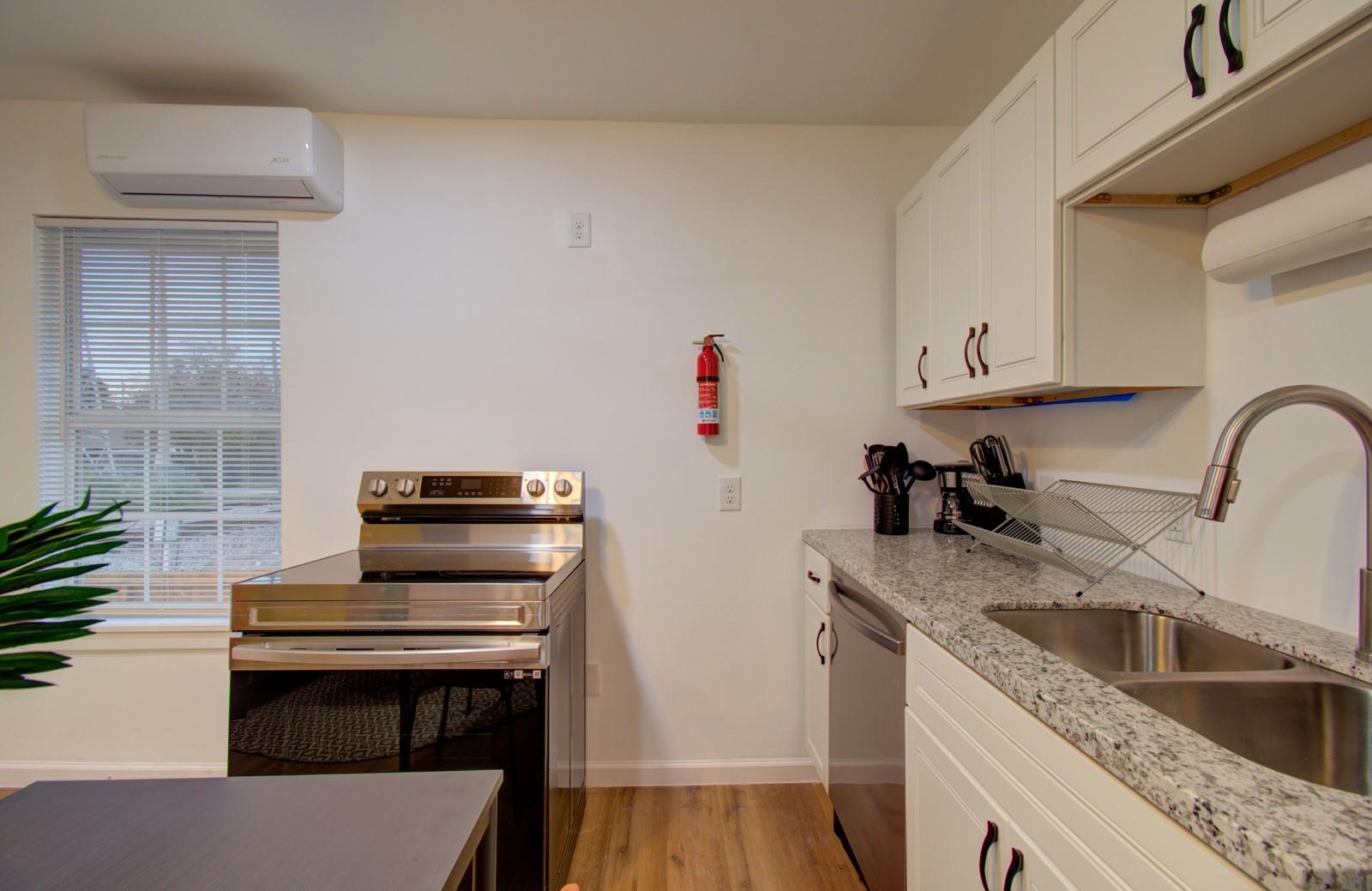 6403 Avenue Street, Houston Tx 77011 Property Photo 25