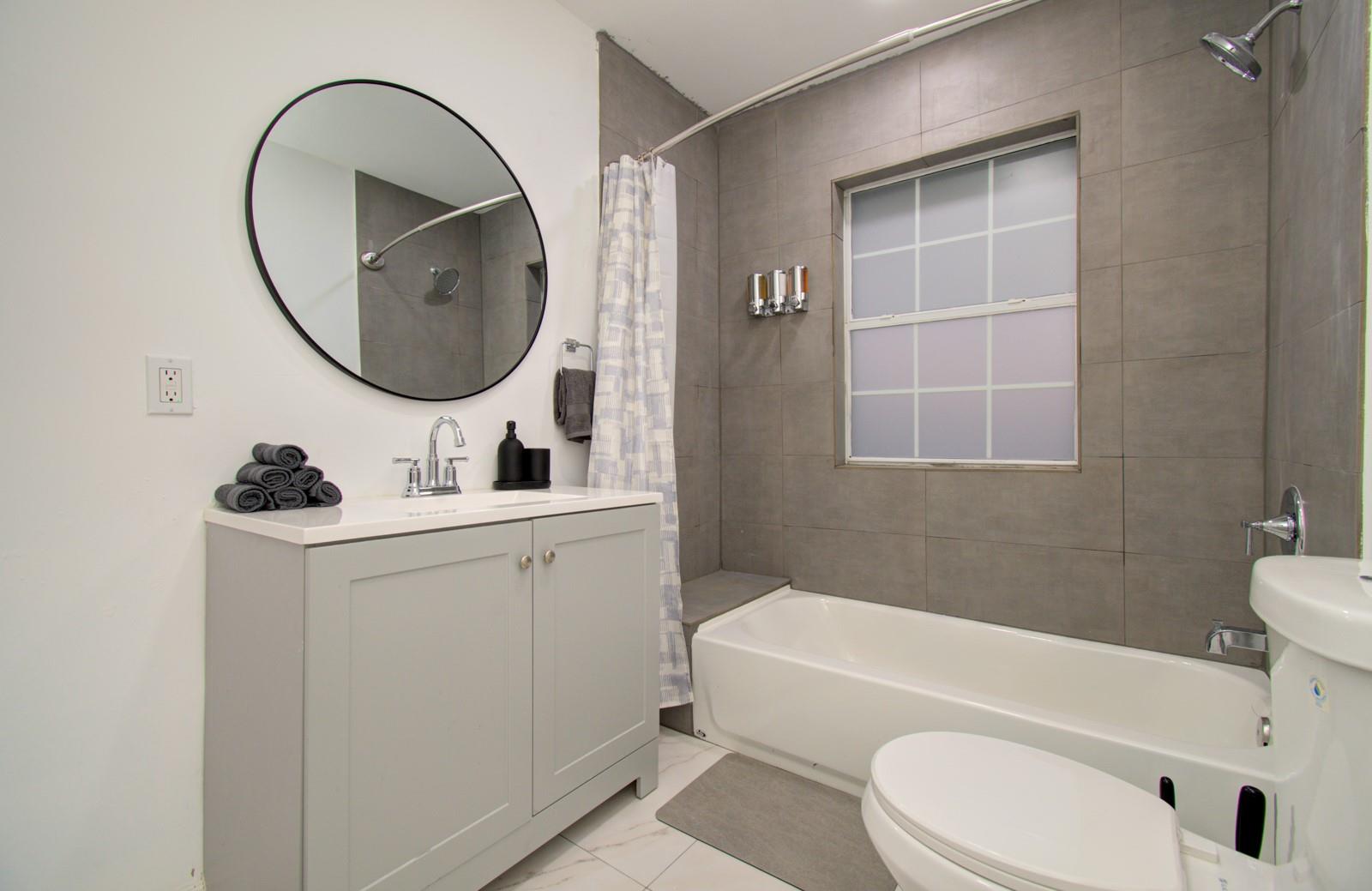 6403 Avenue Street, Houston Tx 77011 Property Photo 44