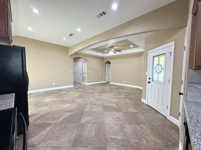 2850 Amber Avenue Property Photo 3