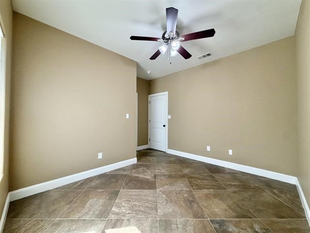 2850 Amber Avenue Property Photo 17