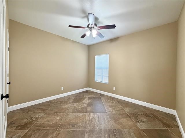2850 Amber Avenue Property Photo 20