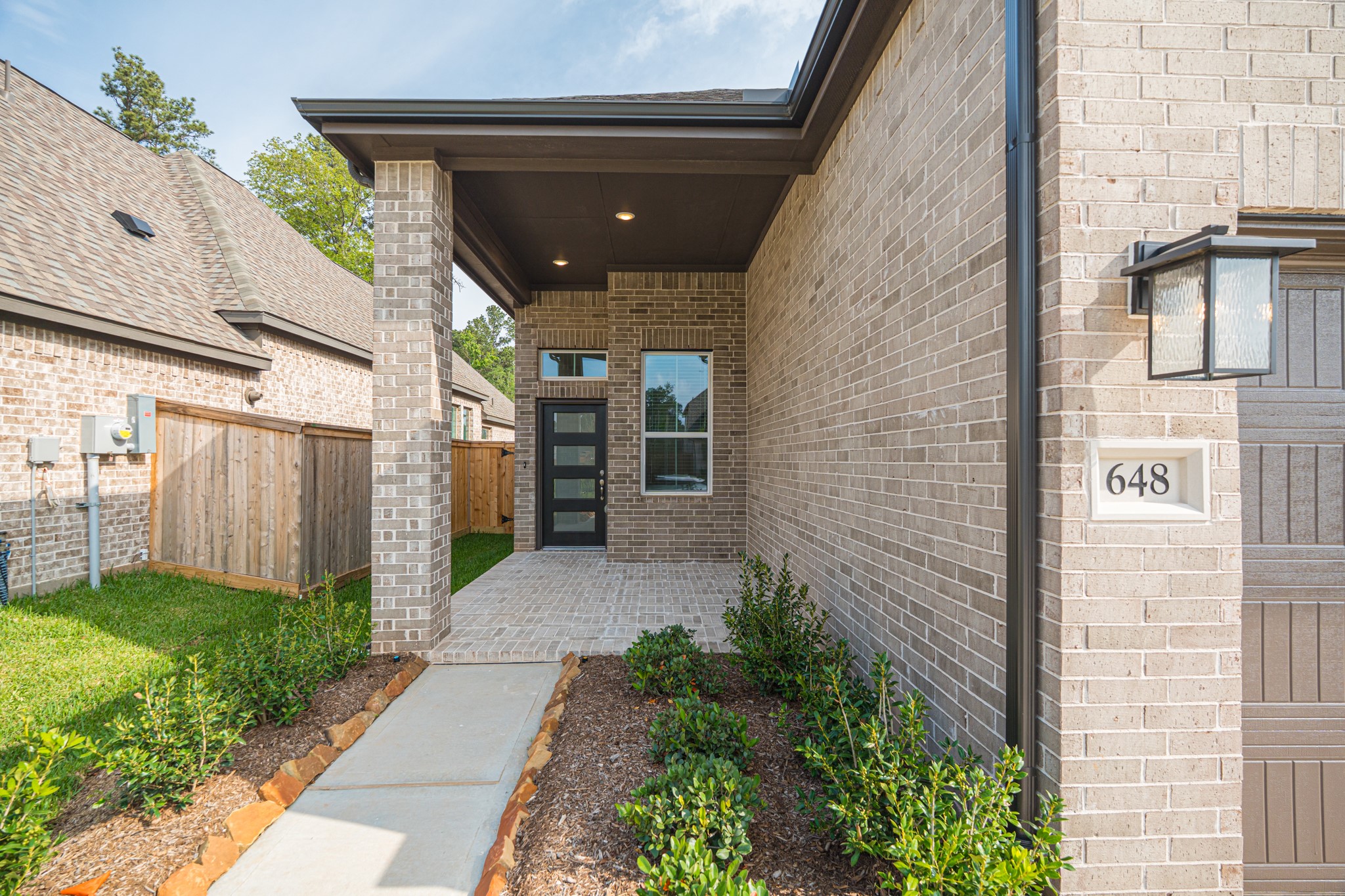 648 Crested Duck Court Property Photo 4