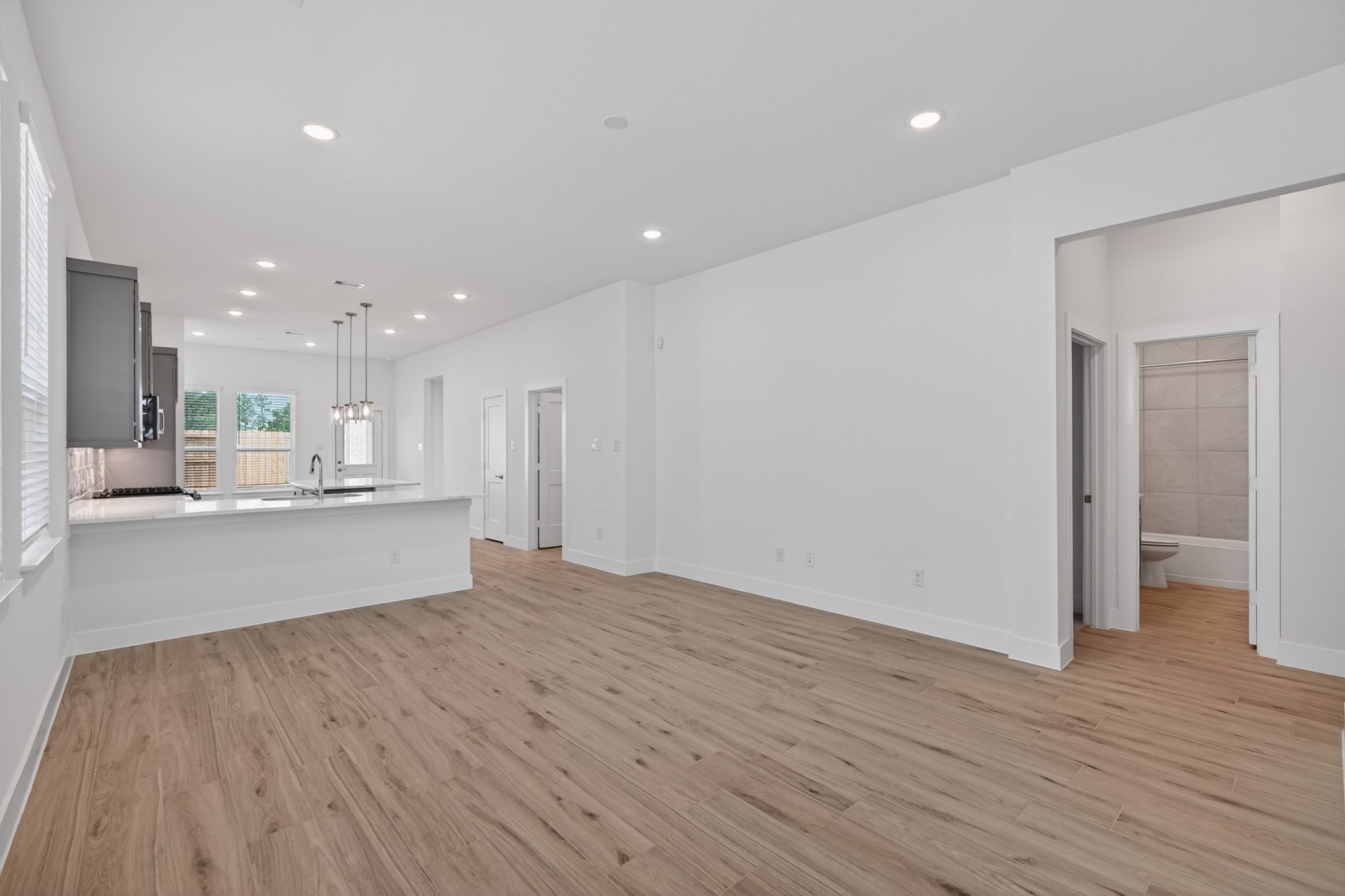 648 Crested Duck Court Property Photo 8
