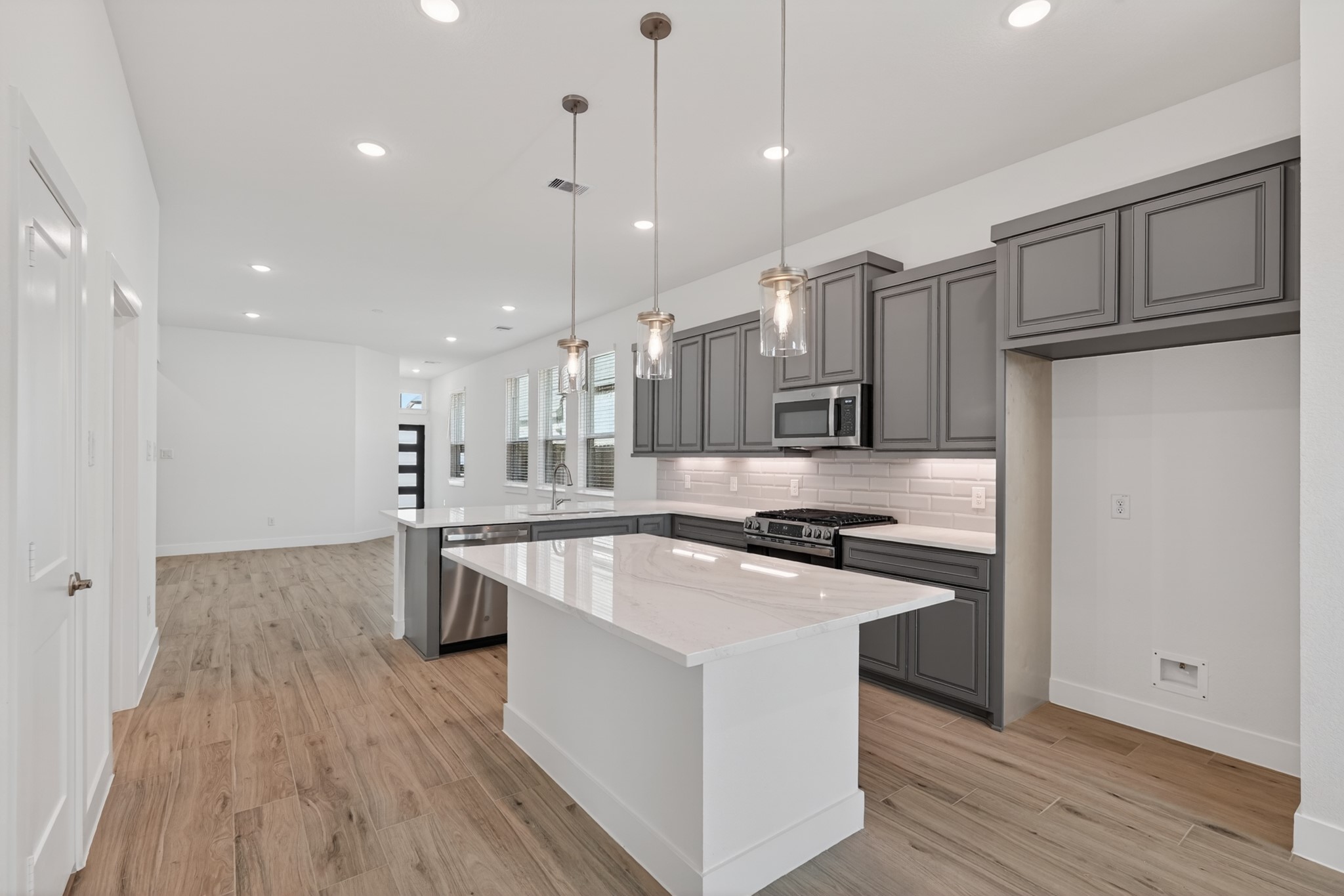 648 Crested Duck Court Property Photo 11