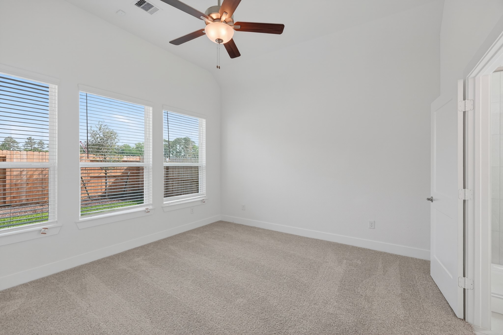648 Crested Duck Court Property Photo 15