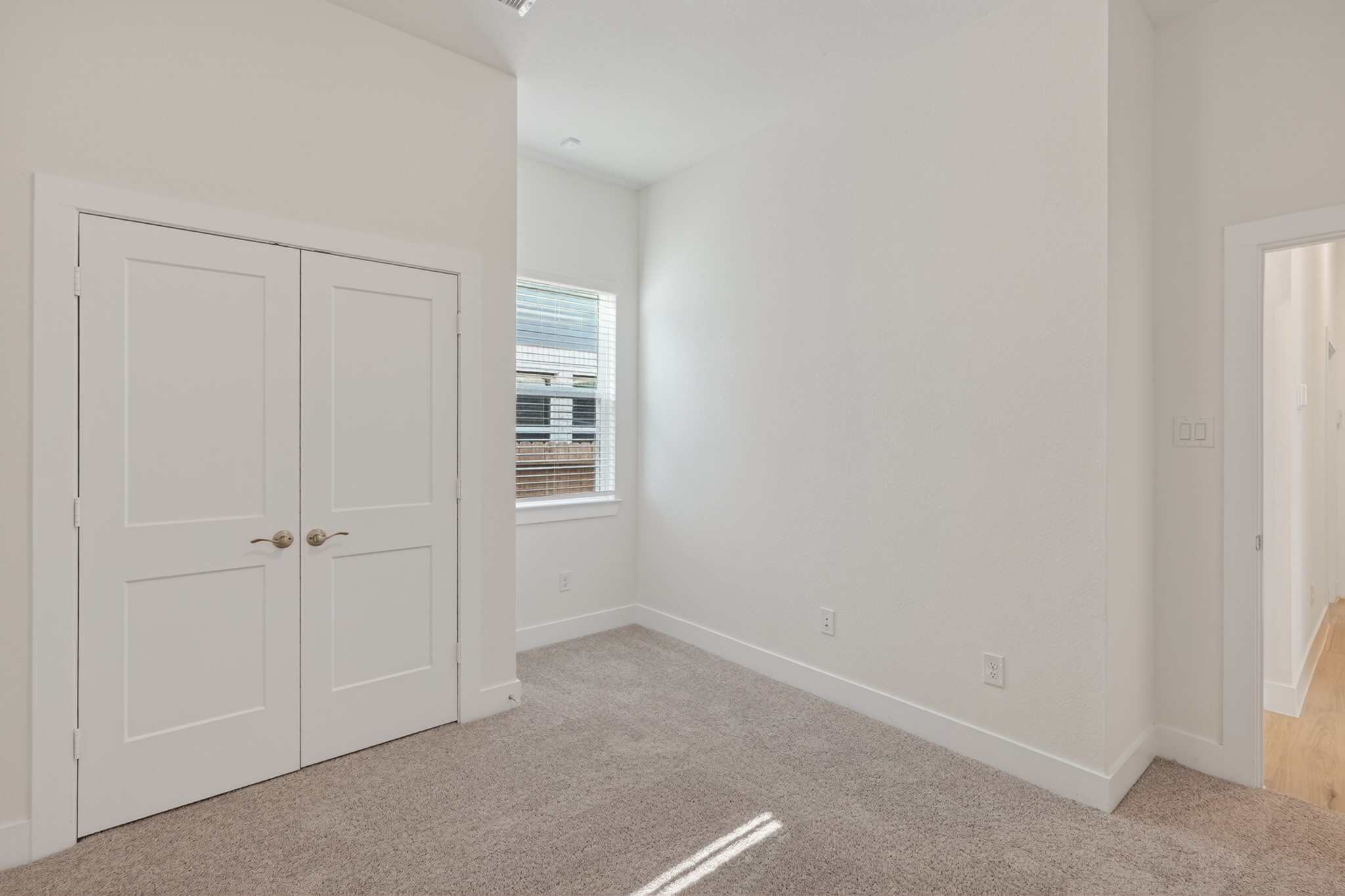 648 Crested Duck Court Property Photo 20