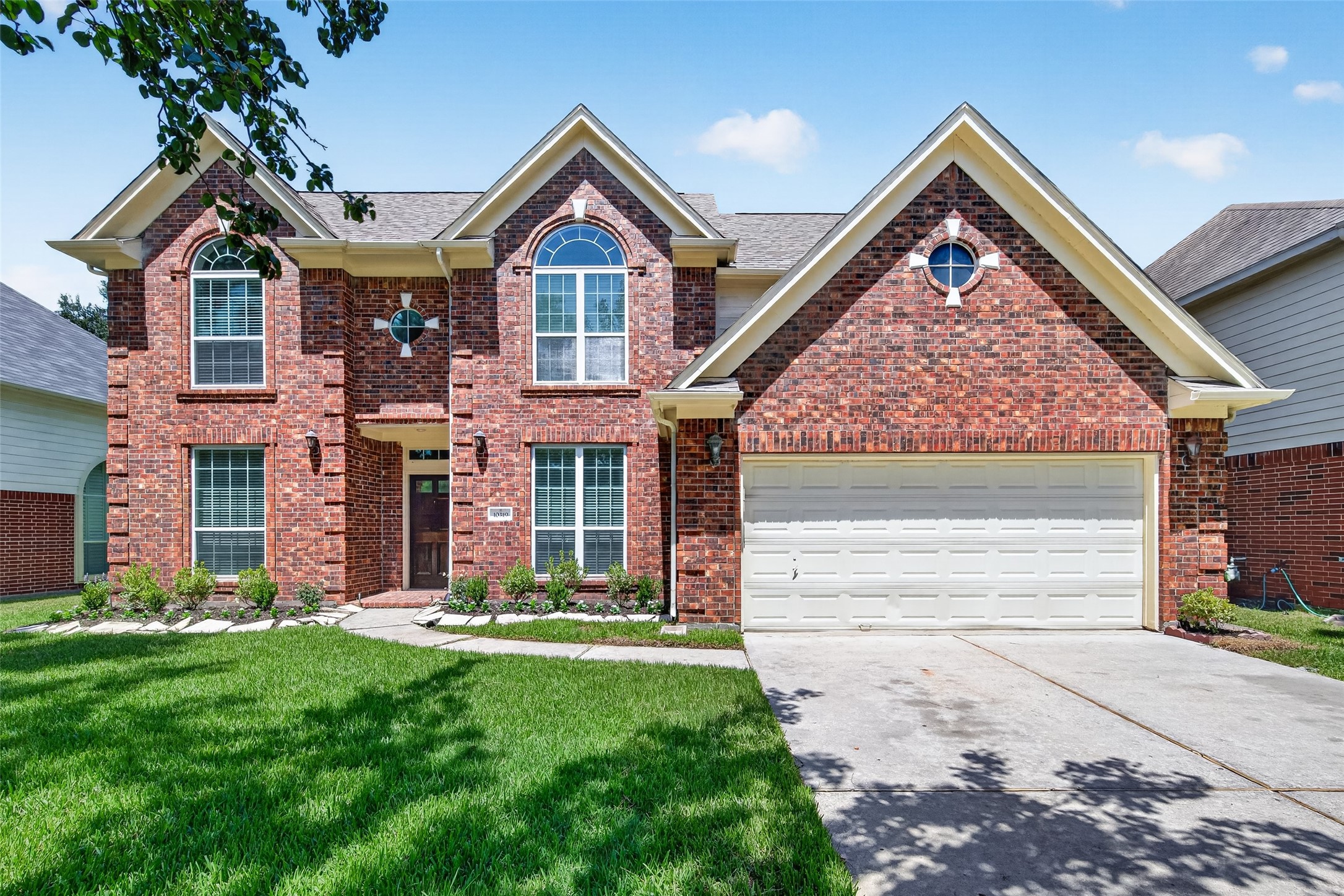 10319 N Laurel Branch Drive Property Photo 1