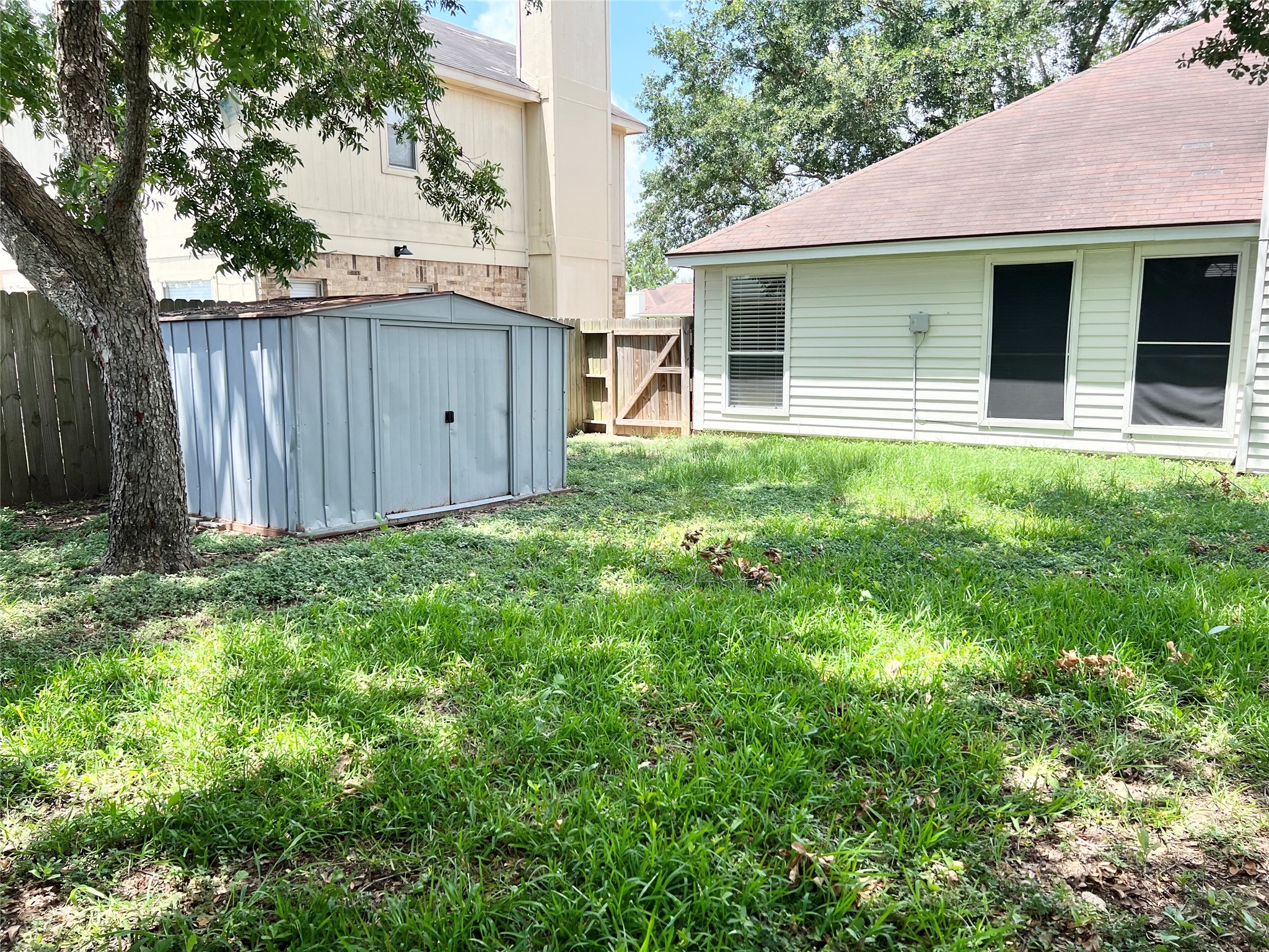 6610 Chantalle Drive Property Photo 10