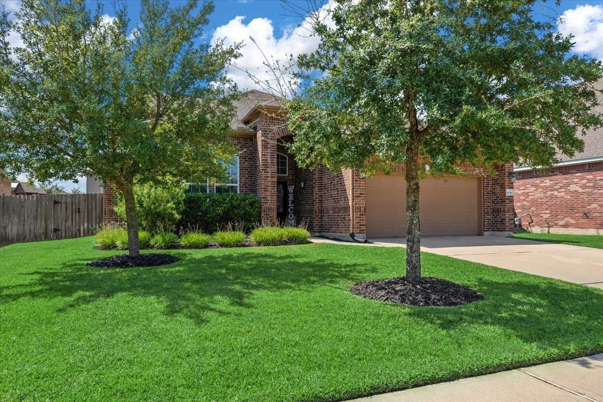 16319 Denise Terrace Drive Property Photo 7