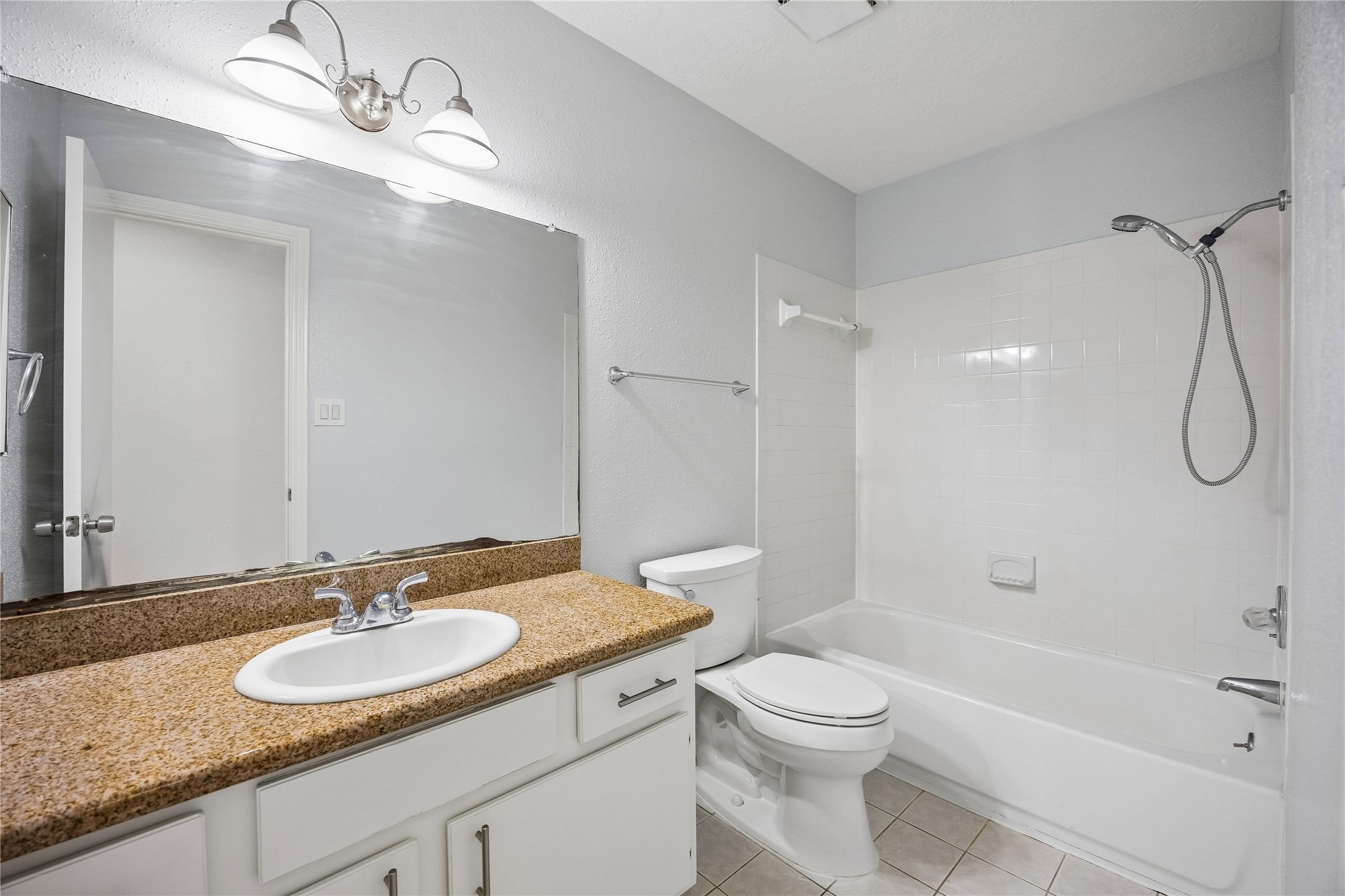 1911 Bering 8 Property Photo 22