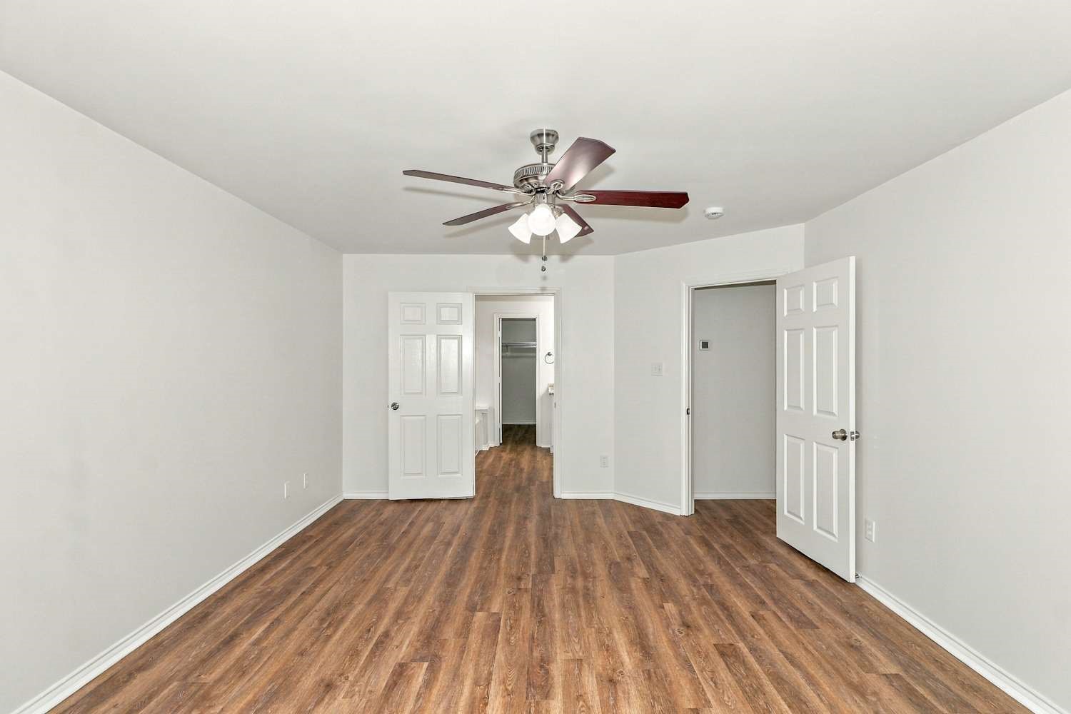 1415 Mcgee Lake Court Property Photo 10