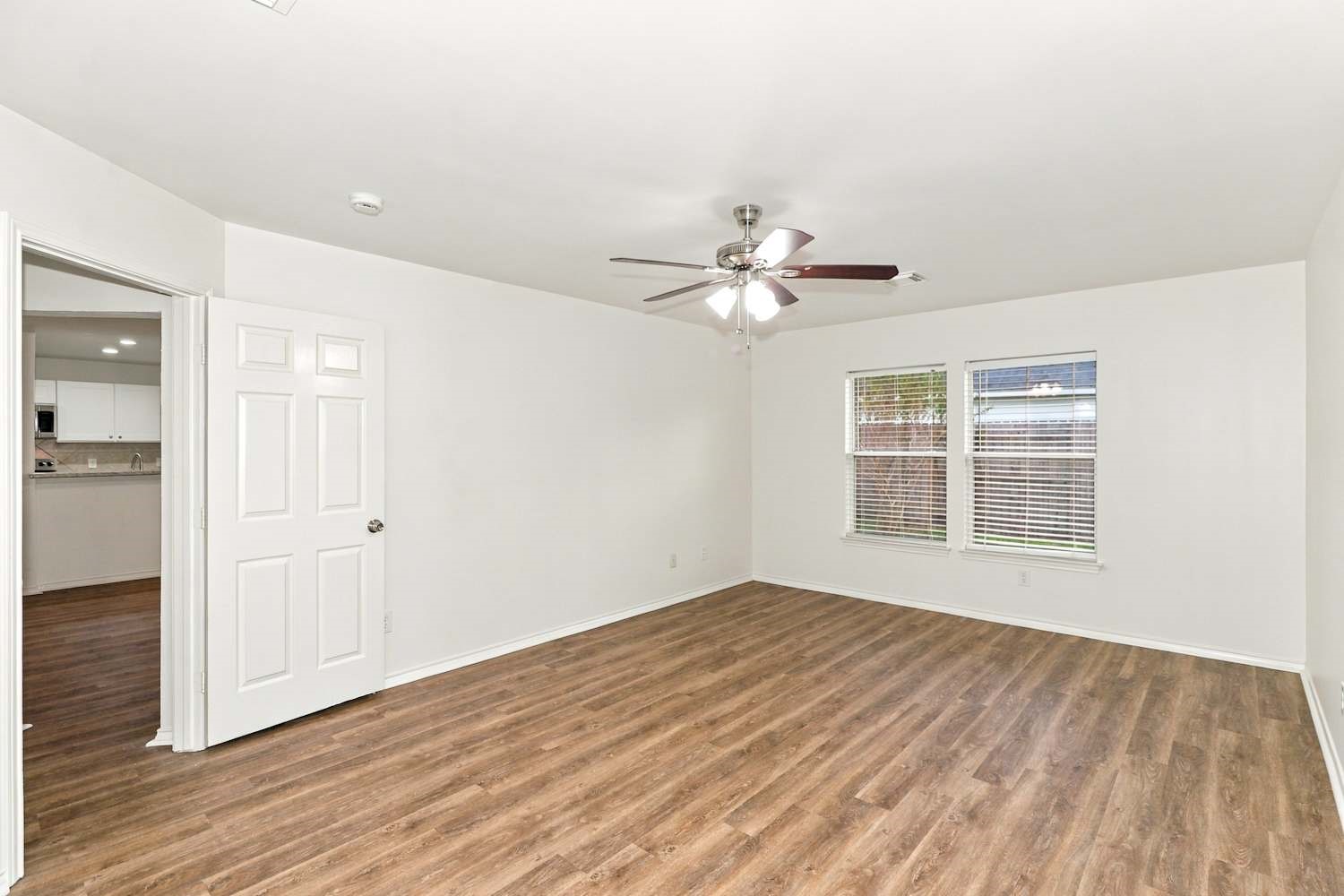 1415 Mcgee Lake Court Property Photo 12