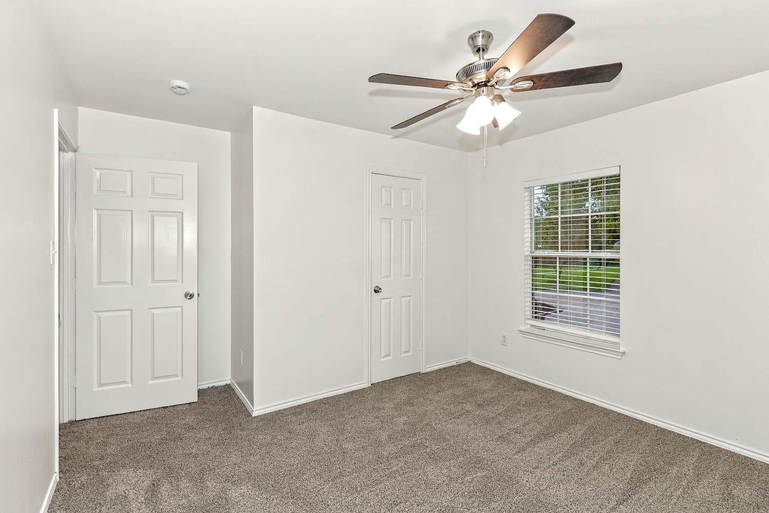 1415 Mcgee Lake Court Property Photo 13