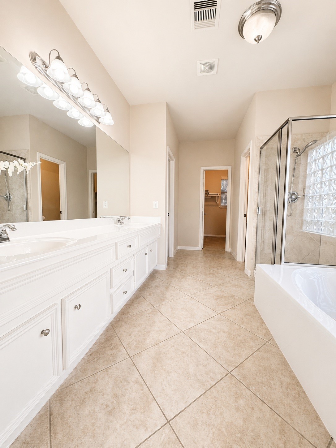 4618 Ambrosia Springs Lane Property Photo 16