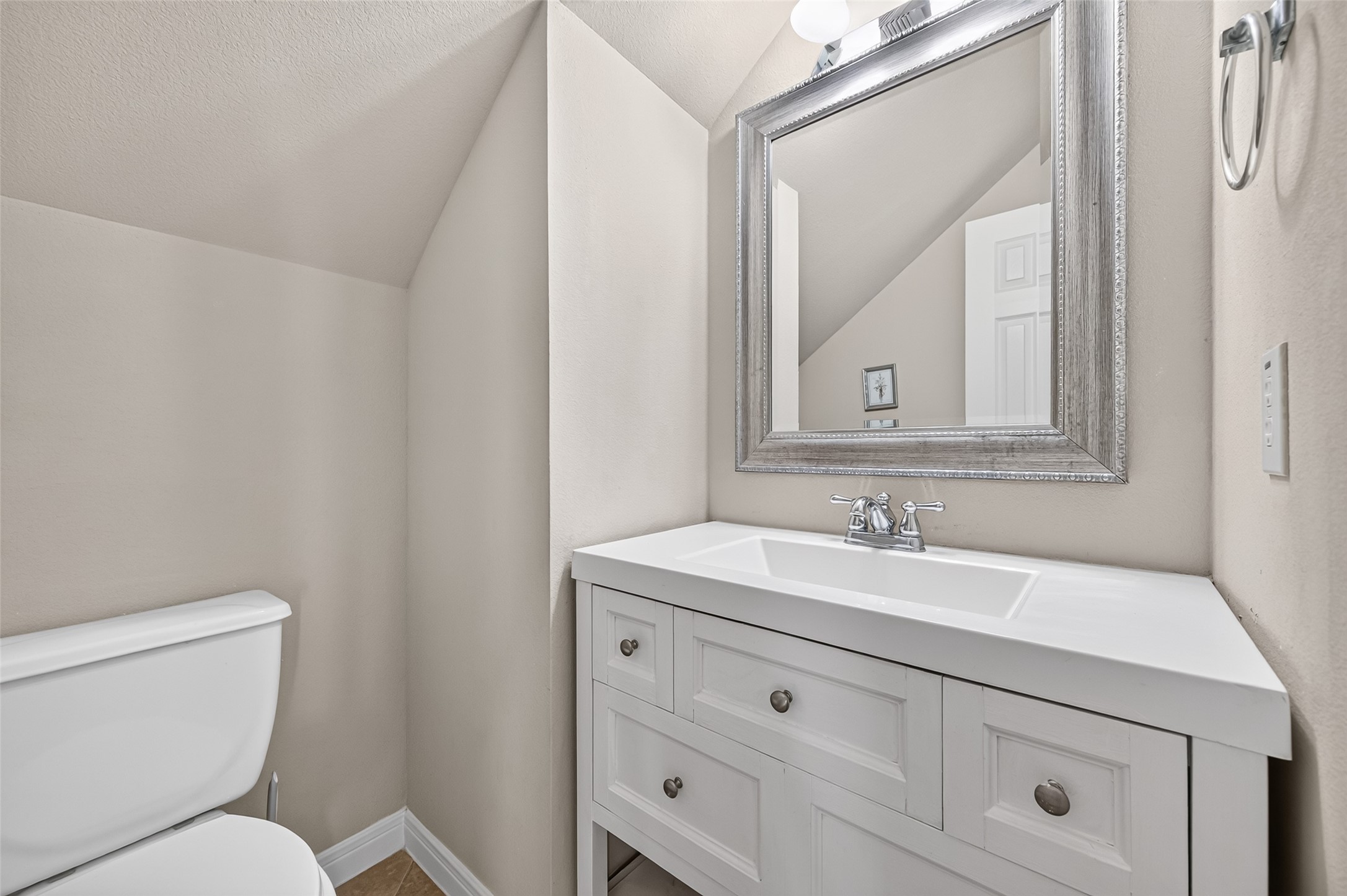 4618 Ambrosia Springs Lane Property Photo 18