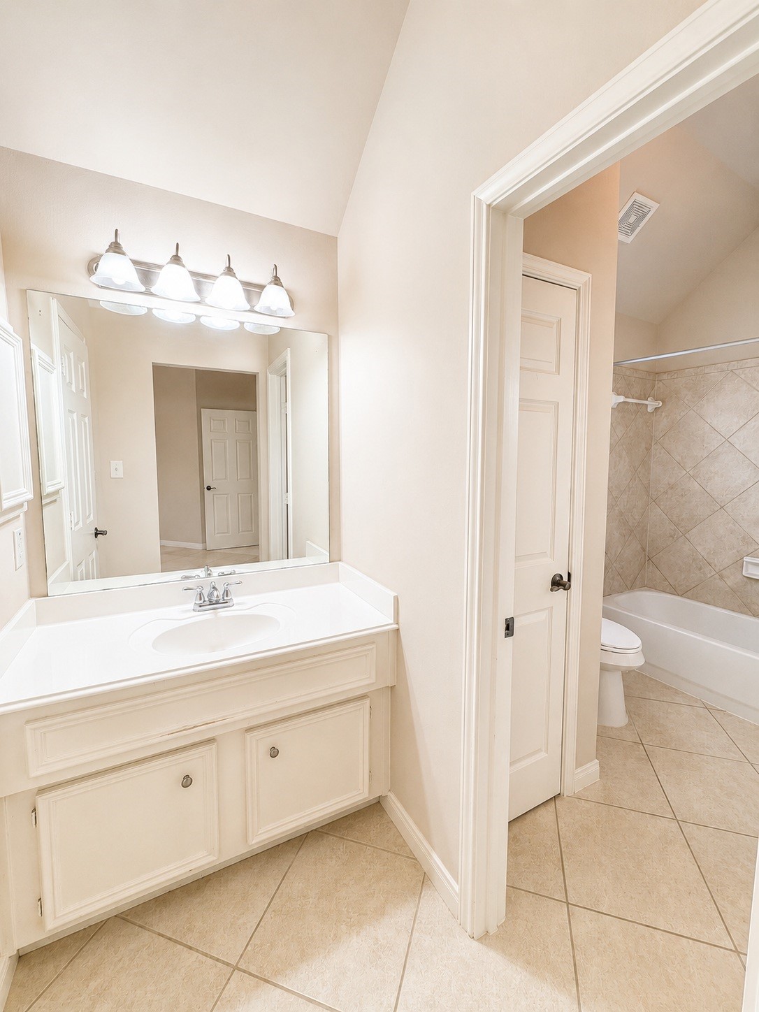 4618 Ambrosia Springs Lane Property Photo 25