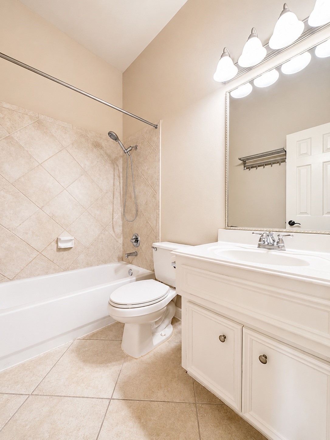 4618 Ambrosia Springs Lane Property Photo 25