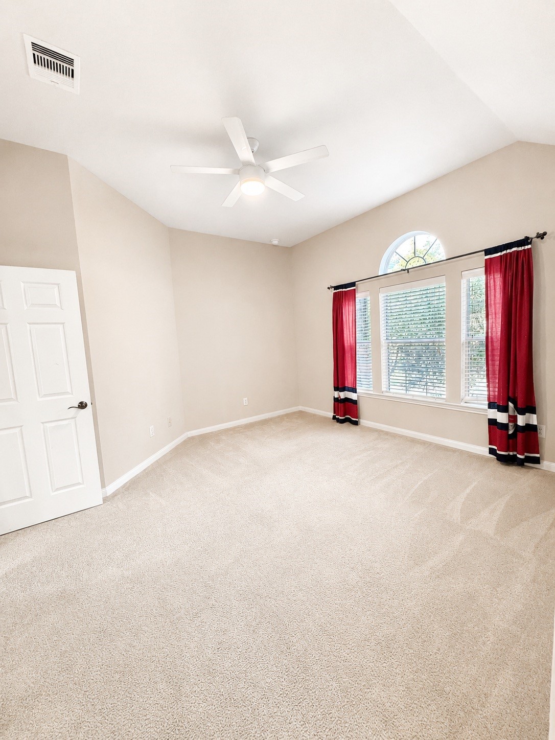 4618 Ambrosia Springs Lane Property Photo 27