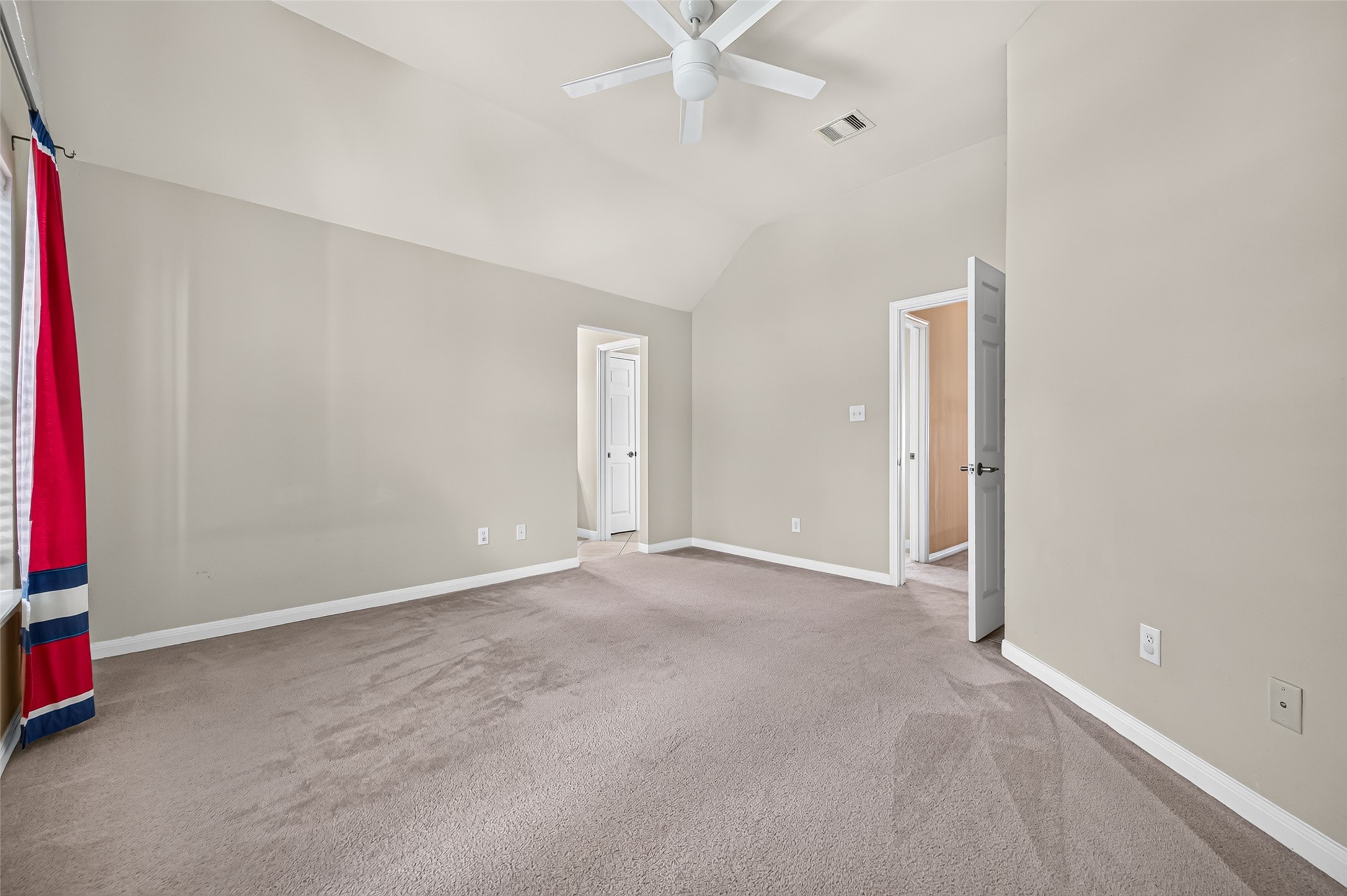 4618 Ambrosia Springs Lane Property Photo 30