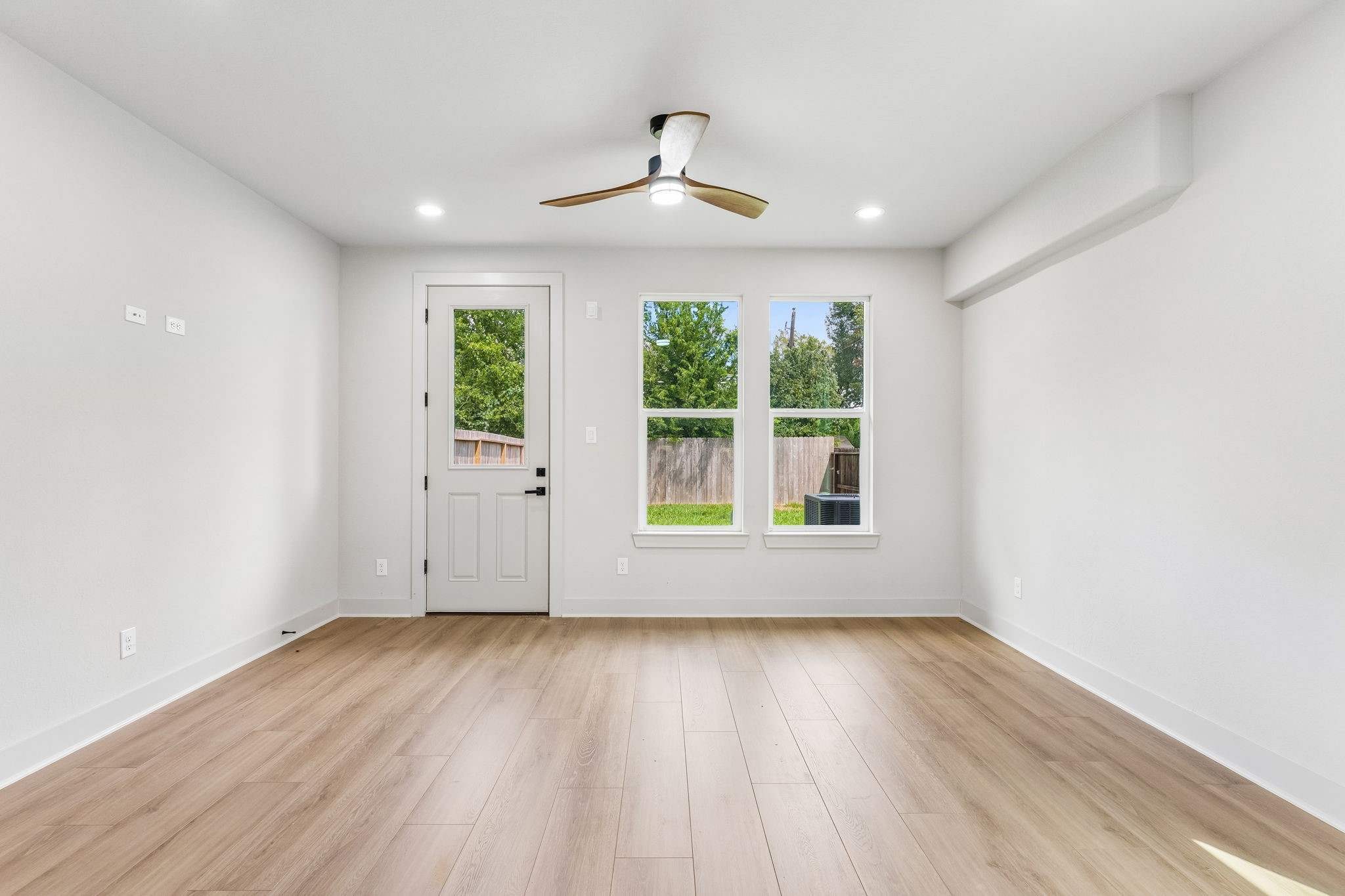 8027 Betty Boop Street Property Photo 41