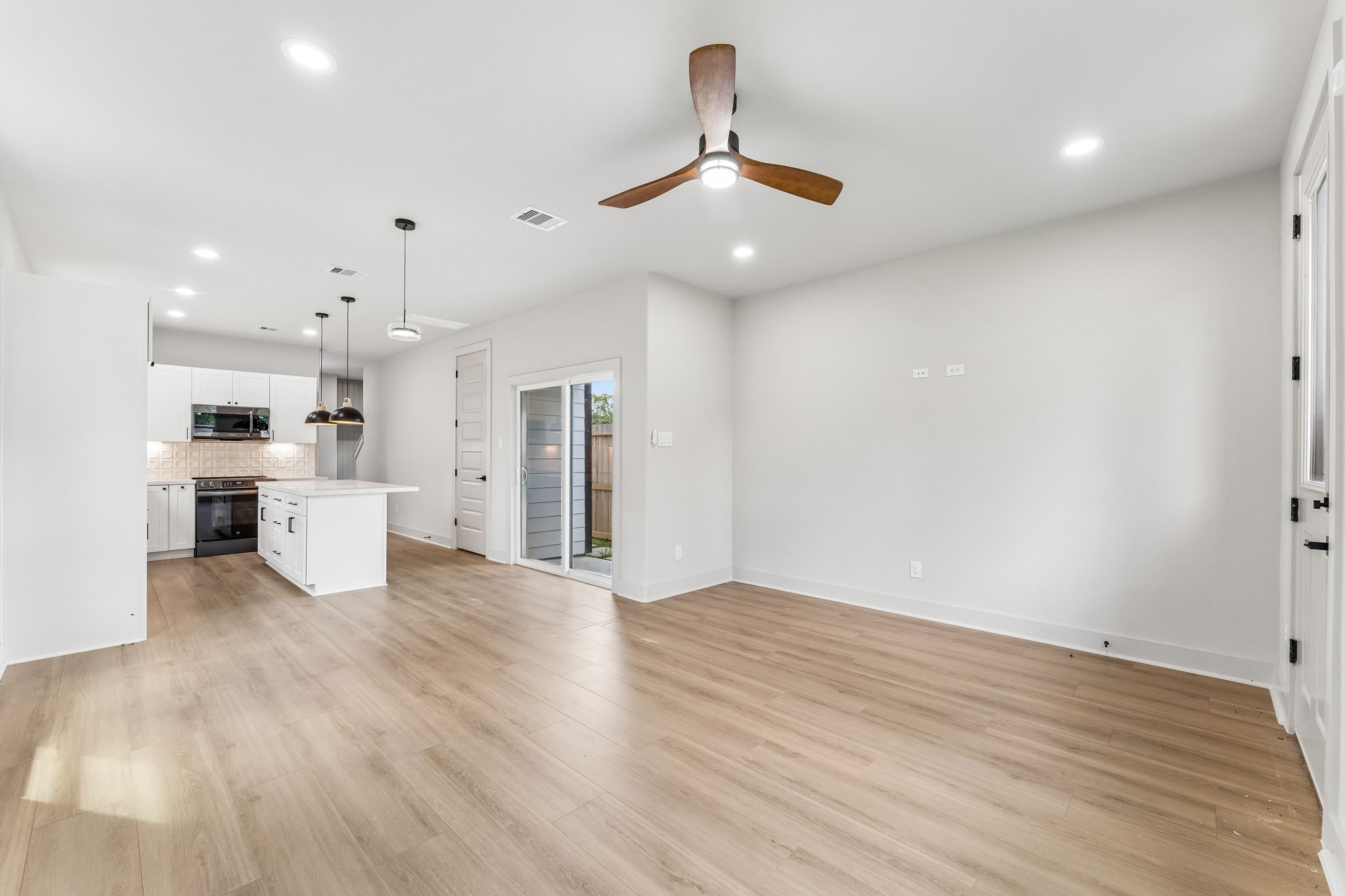 8027 Betty Boop Street Property Photo 42