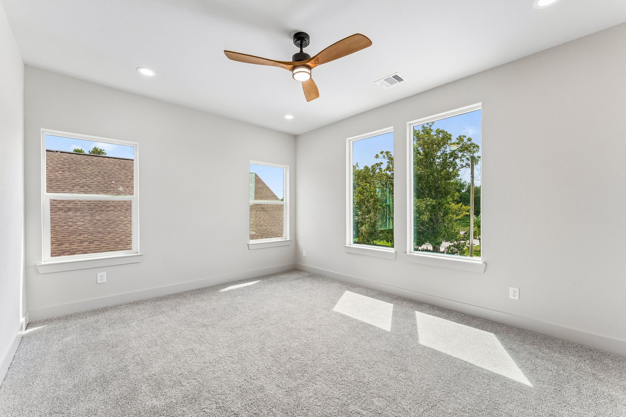 8027 Betty Boop Street Property Photo 49