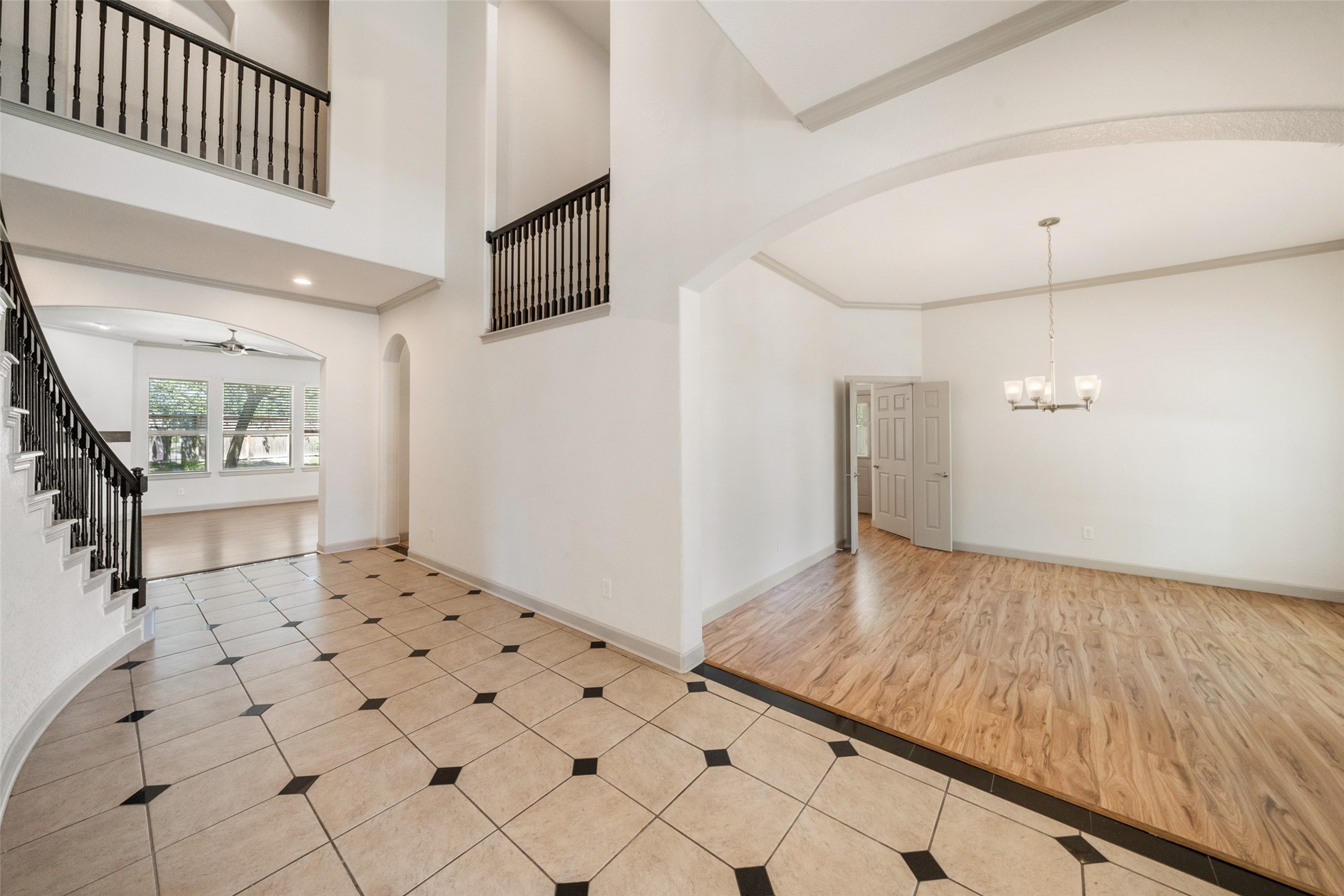 13914 Panola Pointe Property Photo 5