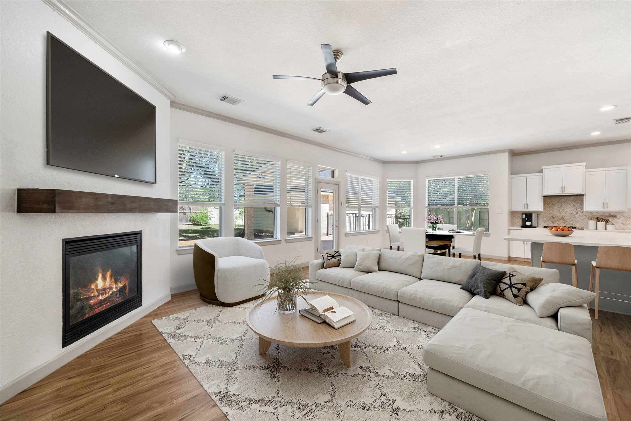 13914 Panola Pointe Property Photo 8