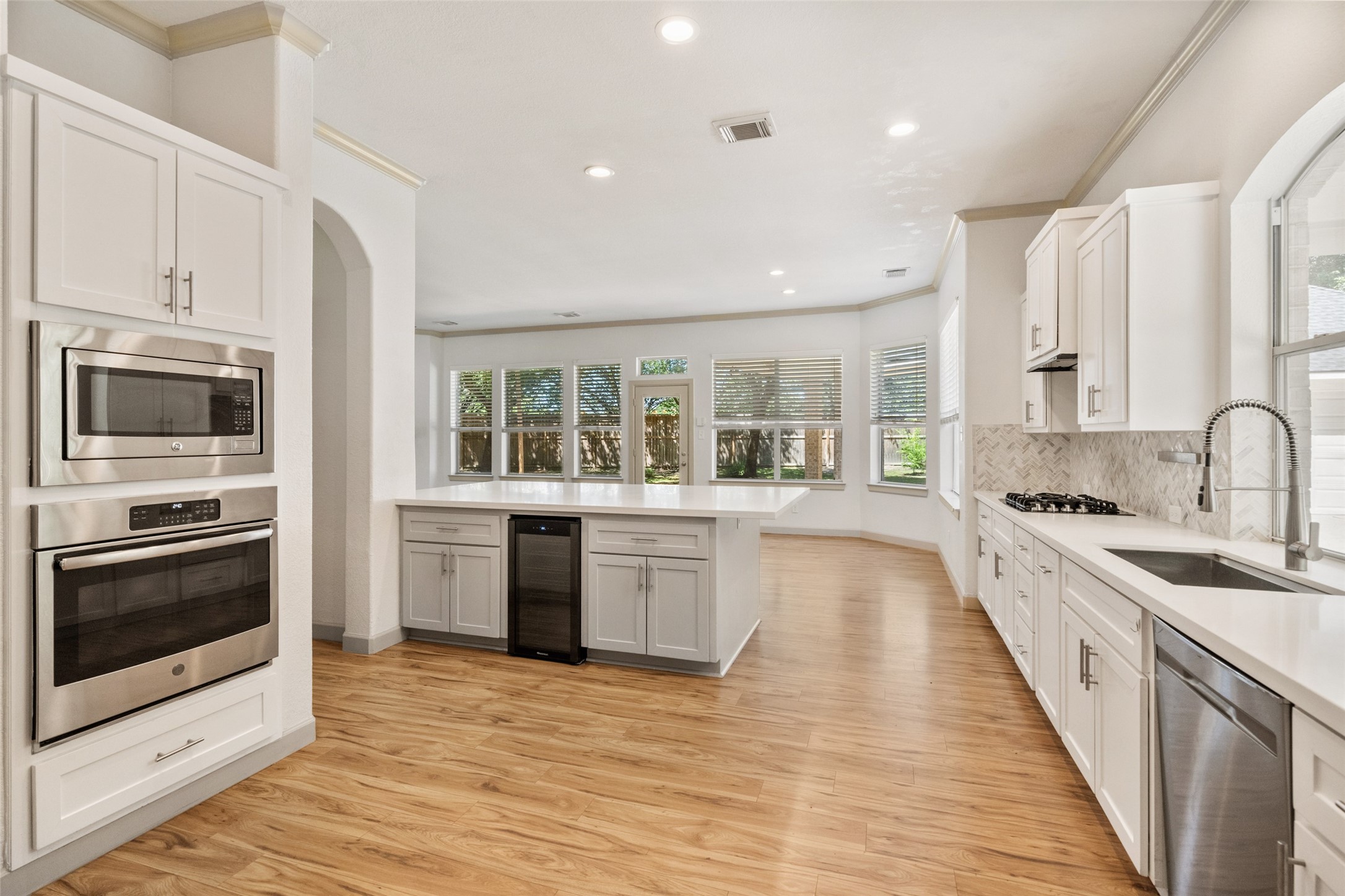 13914 Panola Pointe Property Photo 17