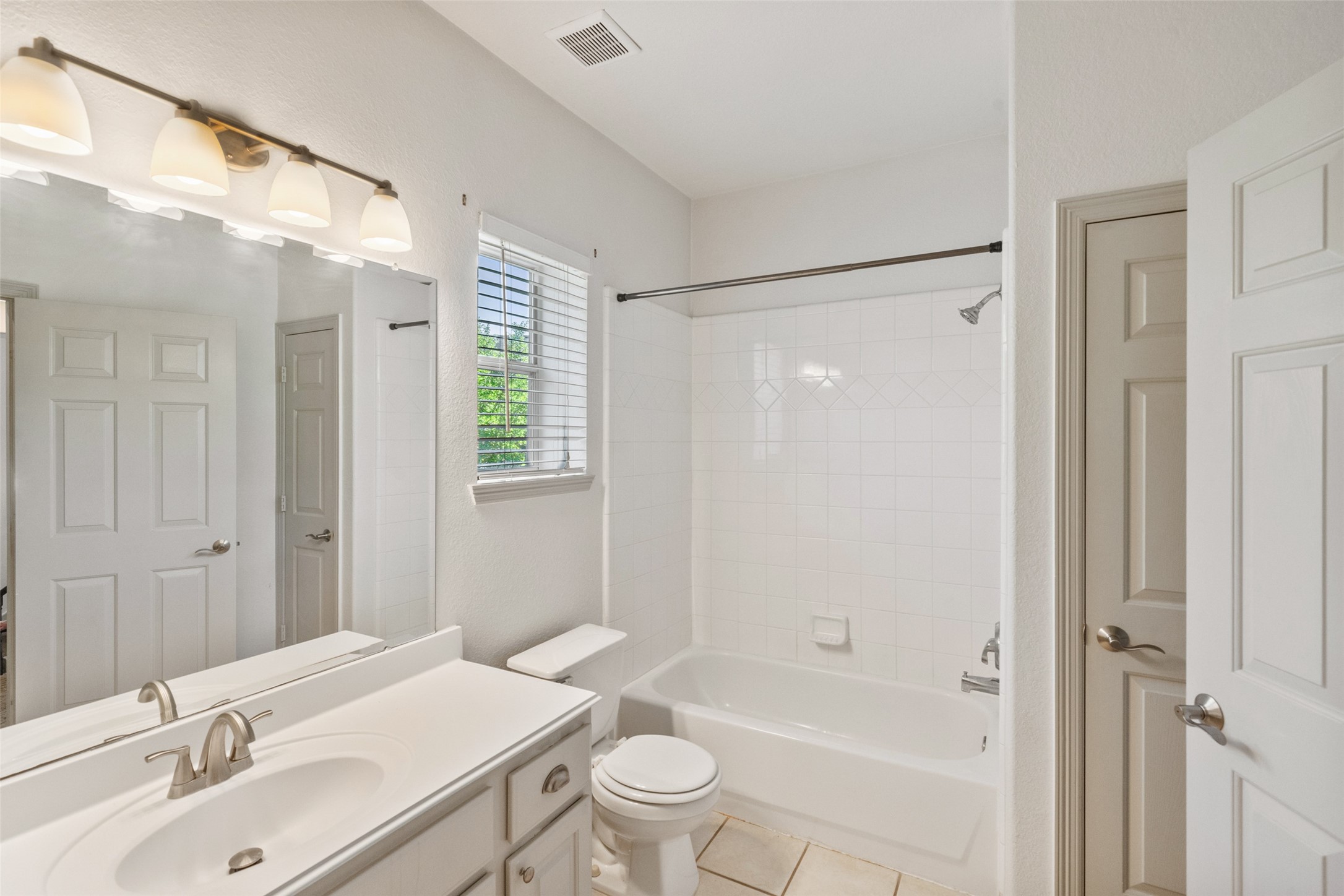 13914 Panola Pointe Property Photo 38