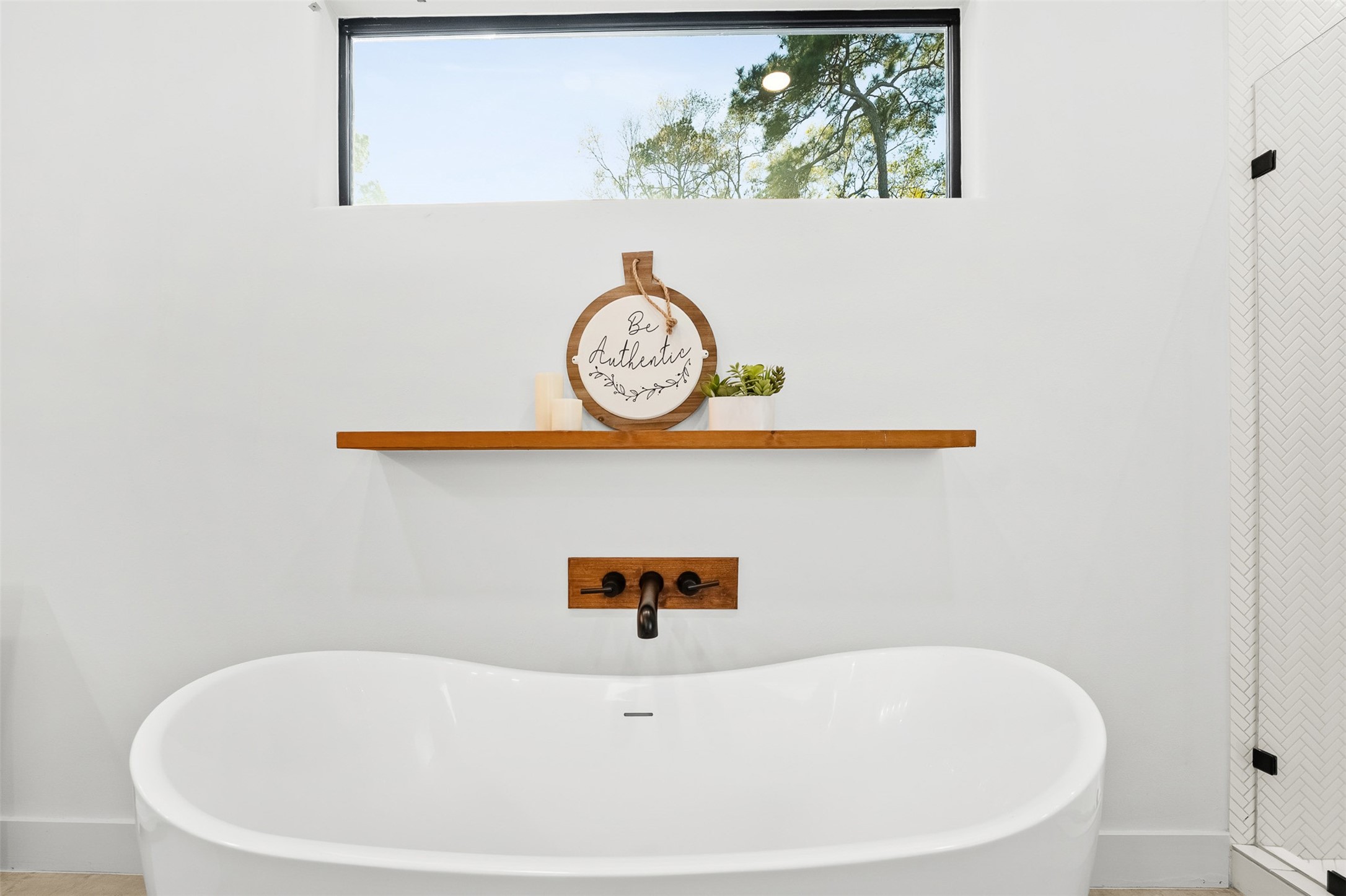 10202 Woodlane Boulevard Property Photo 35