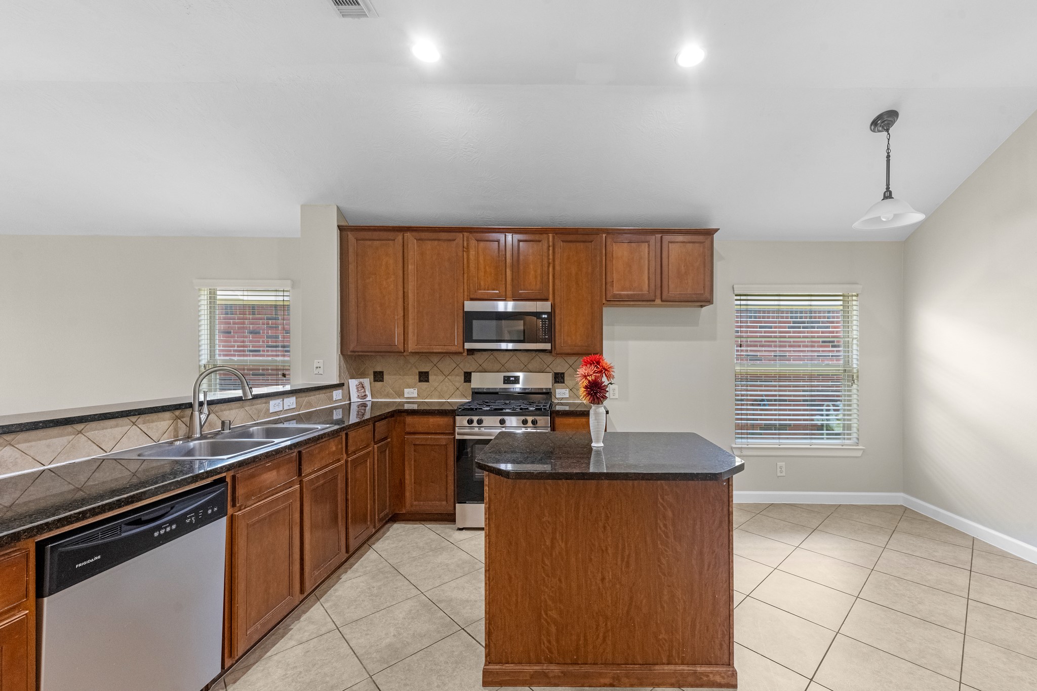4014 Pinecrest Hollow Property Photo 13