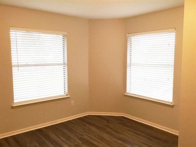 3506 Pine Tree Drive Property Photo 14