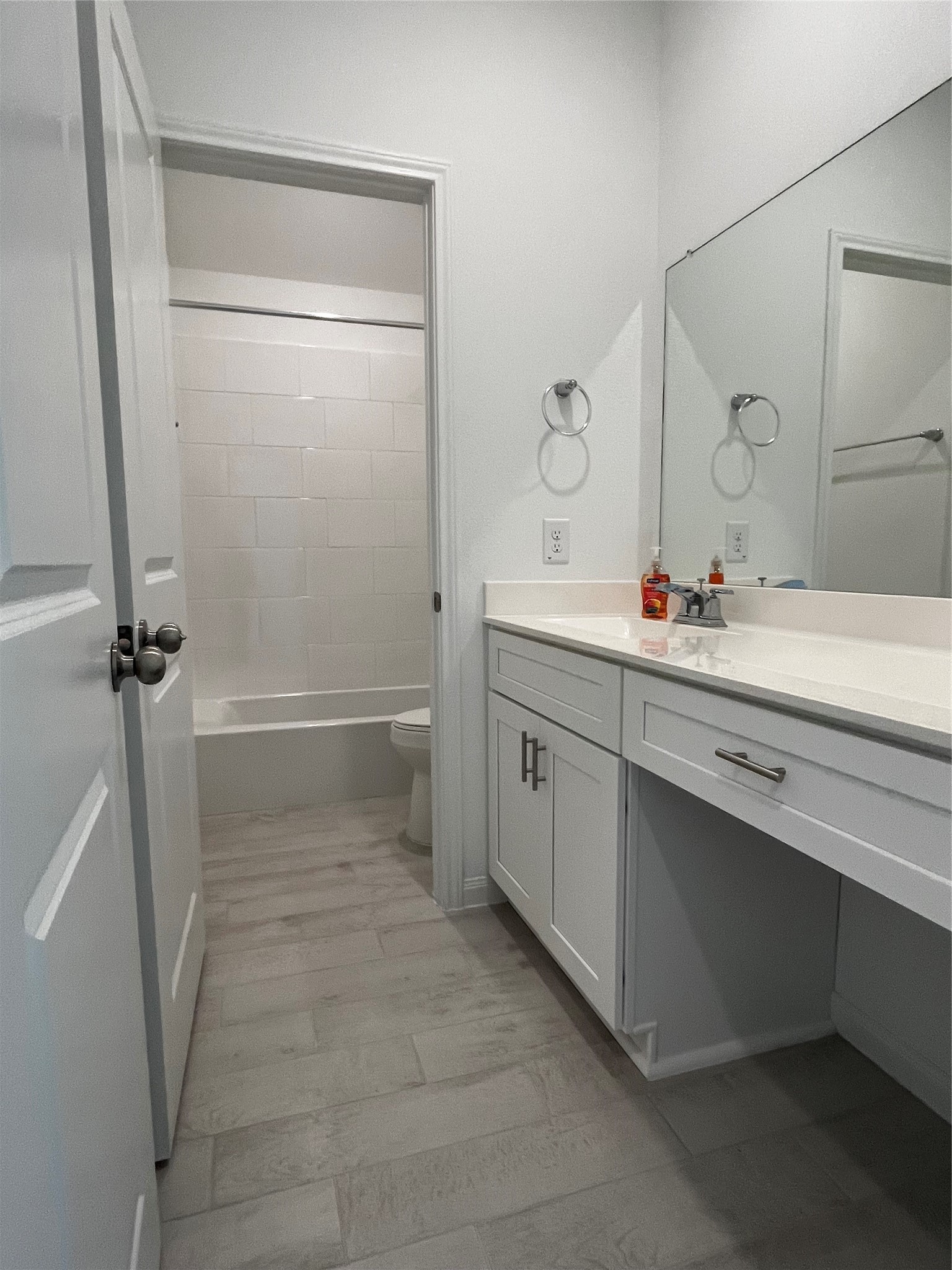 18206 Sonresa Way Property Photo 19