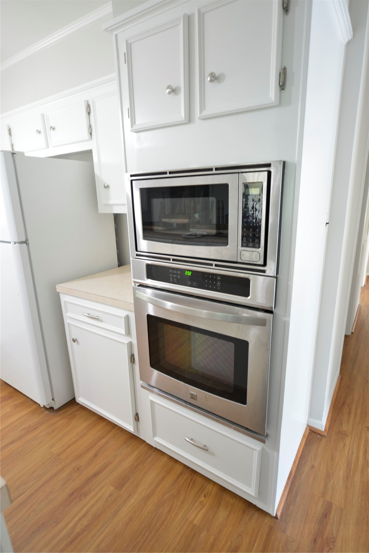 247 Selkirk Drive Property Photo 12