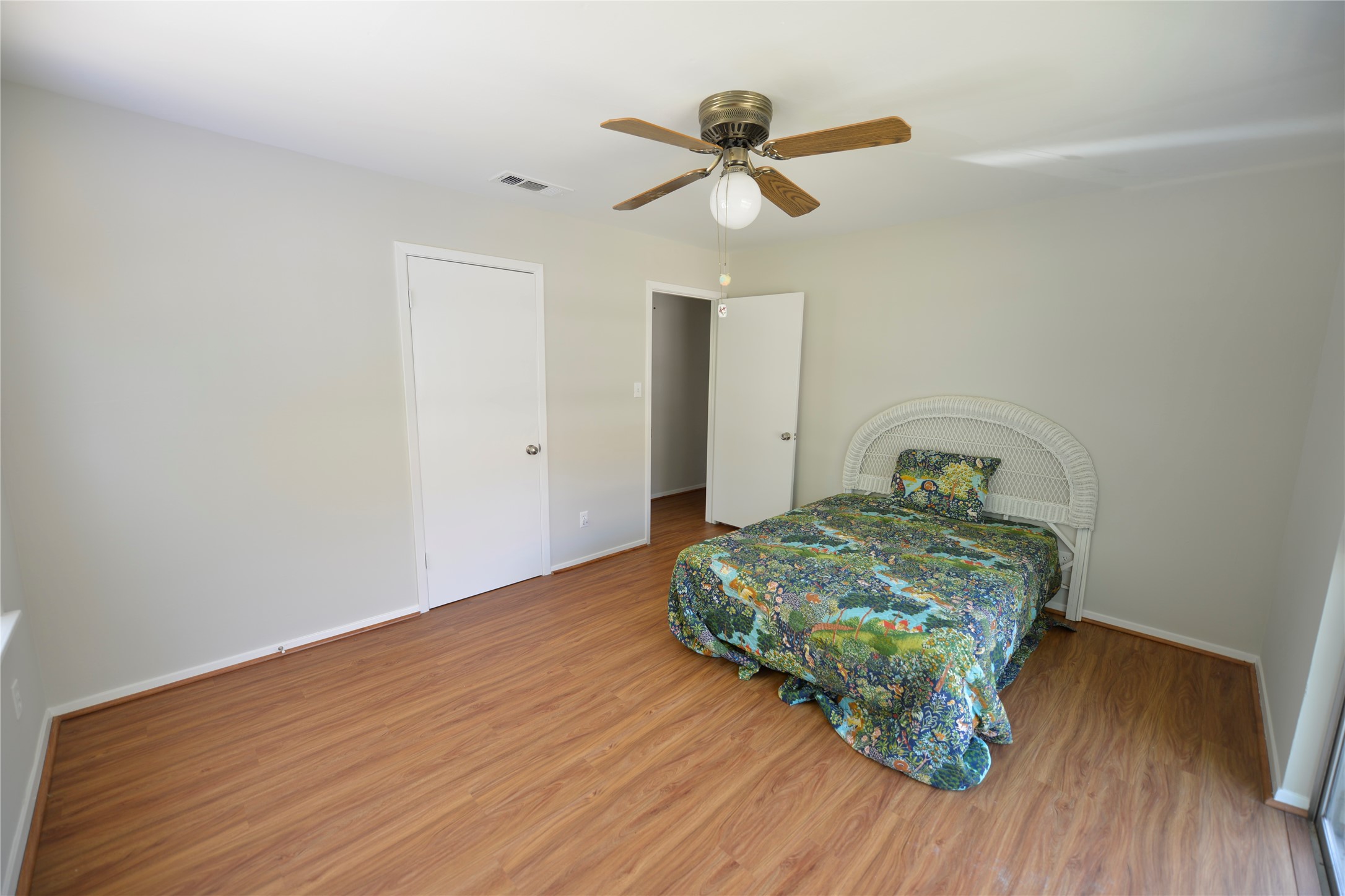 247 Selkirk Drive Property Photo 24