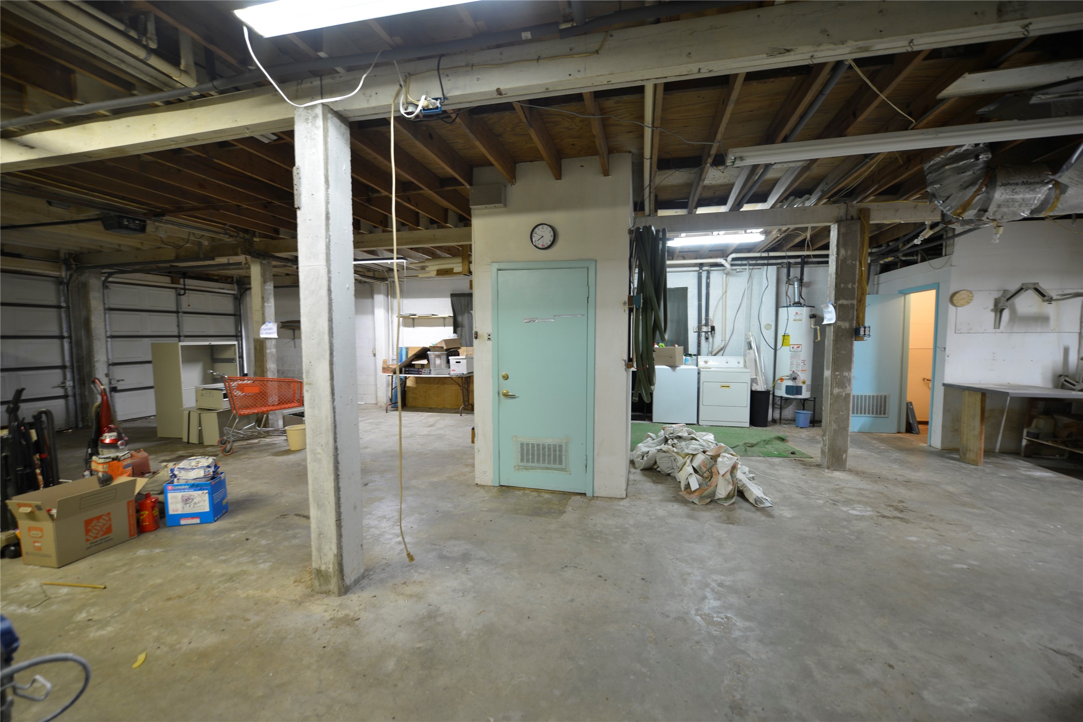 247 Selkirk Drive Property Photo 32