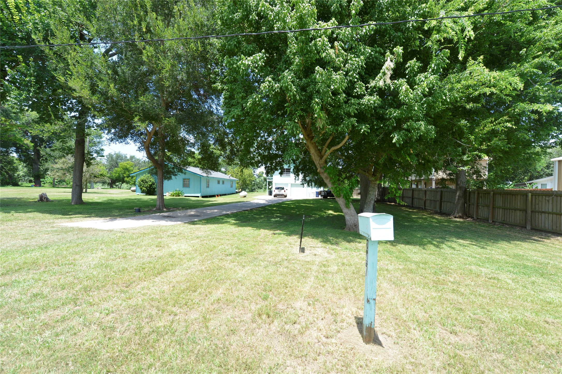 247 Selkirk Drive Property Photo 38